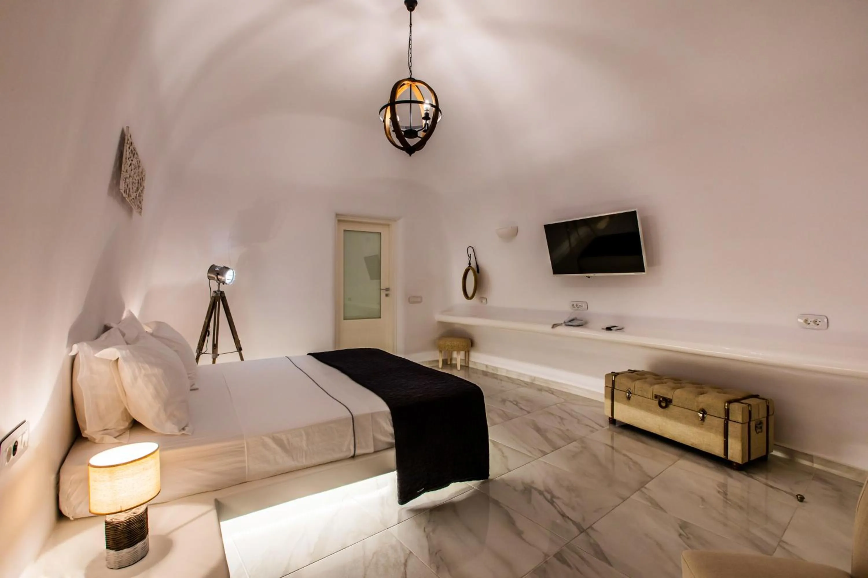 Santorini Delux