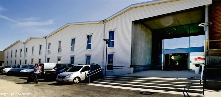 Facade/entrance in Bryne Hotell