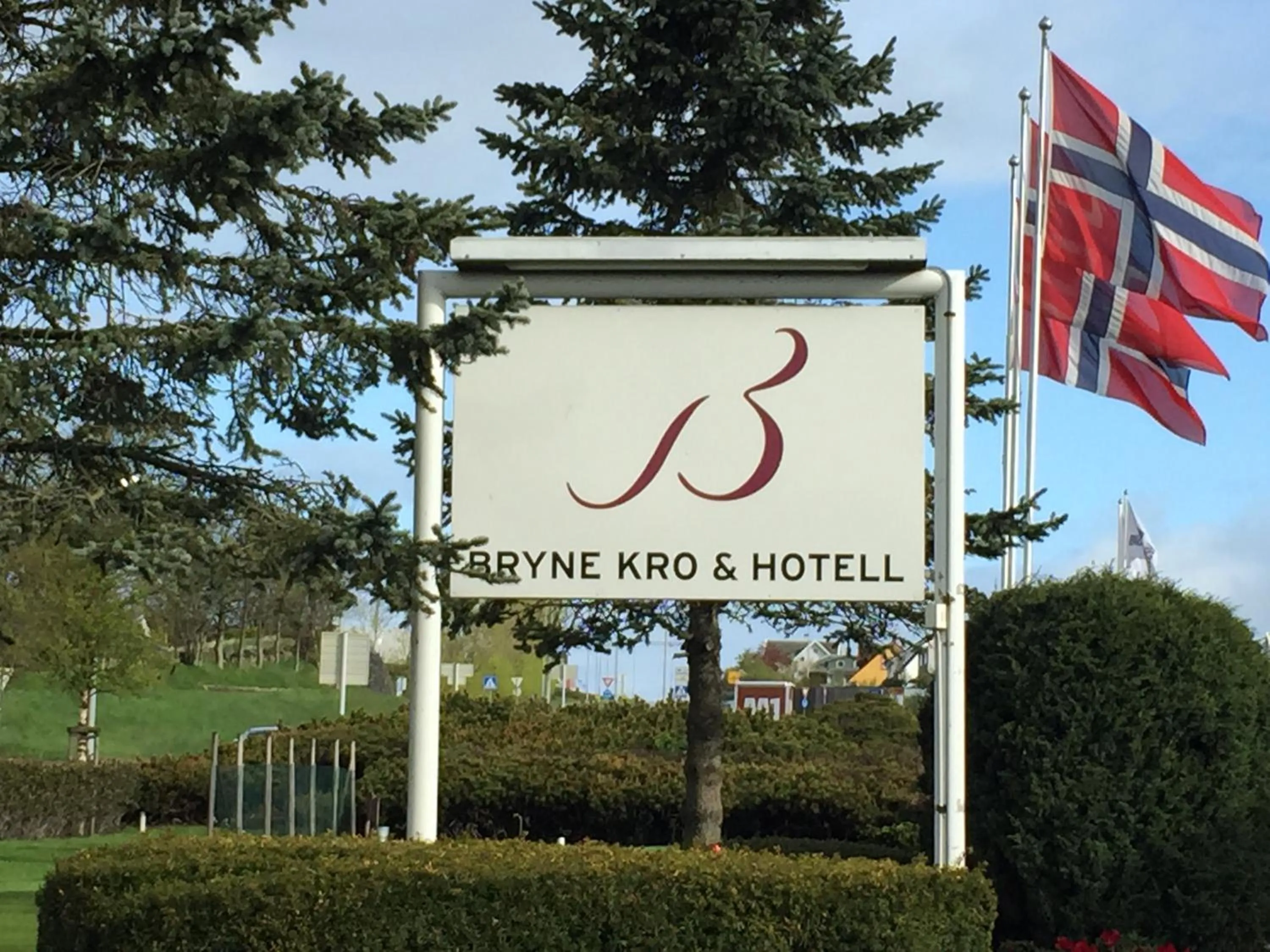 Property logo or sign in Bryne Hotell