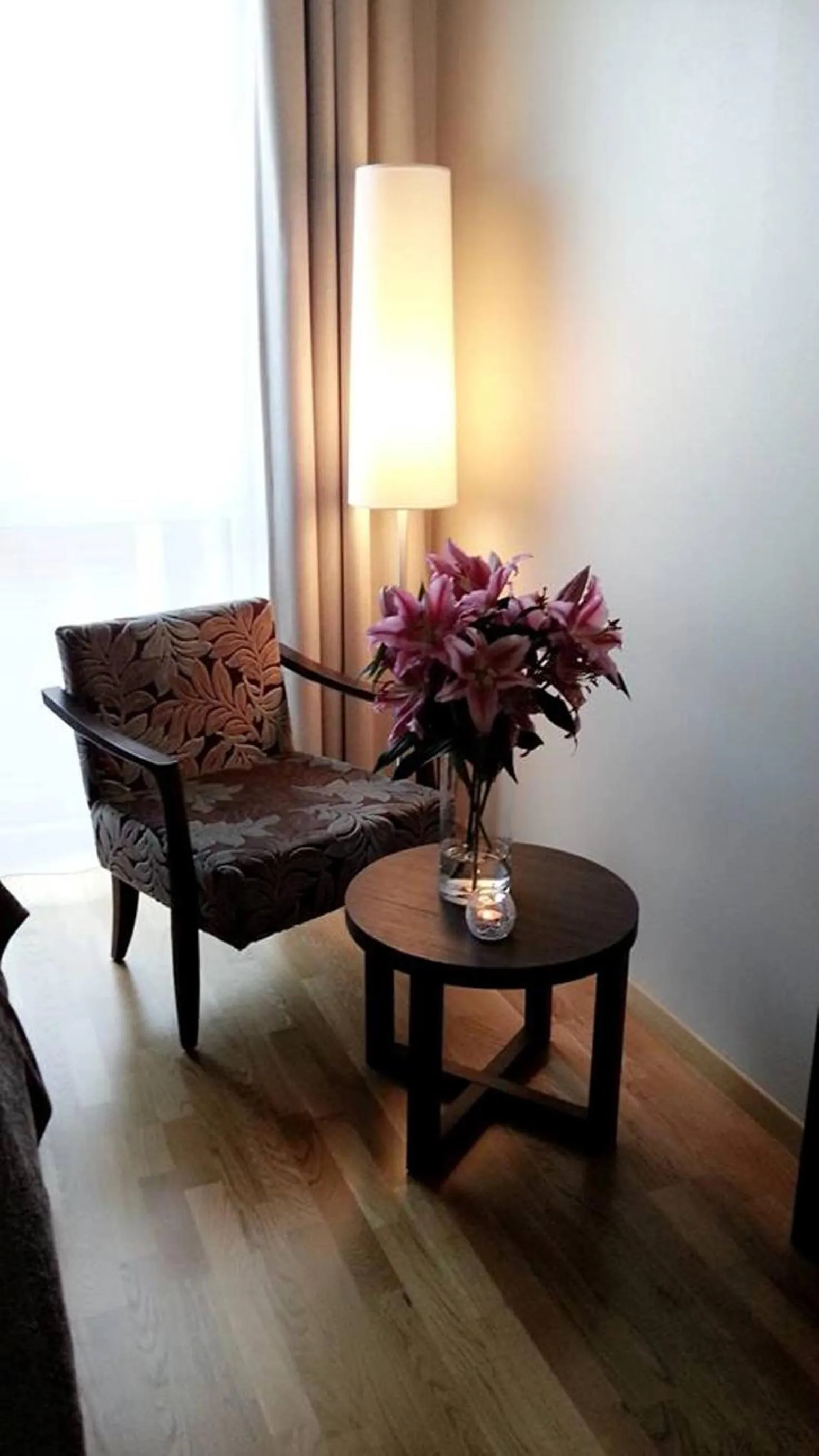 Decorative detail in Bryne Hotell