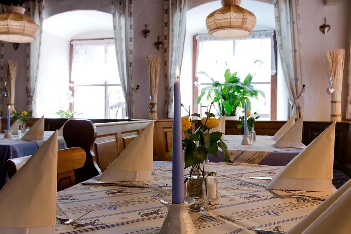 Dining area in Hotel am Markt