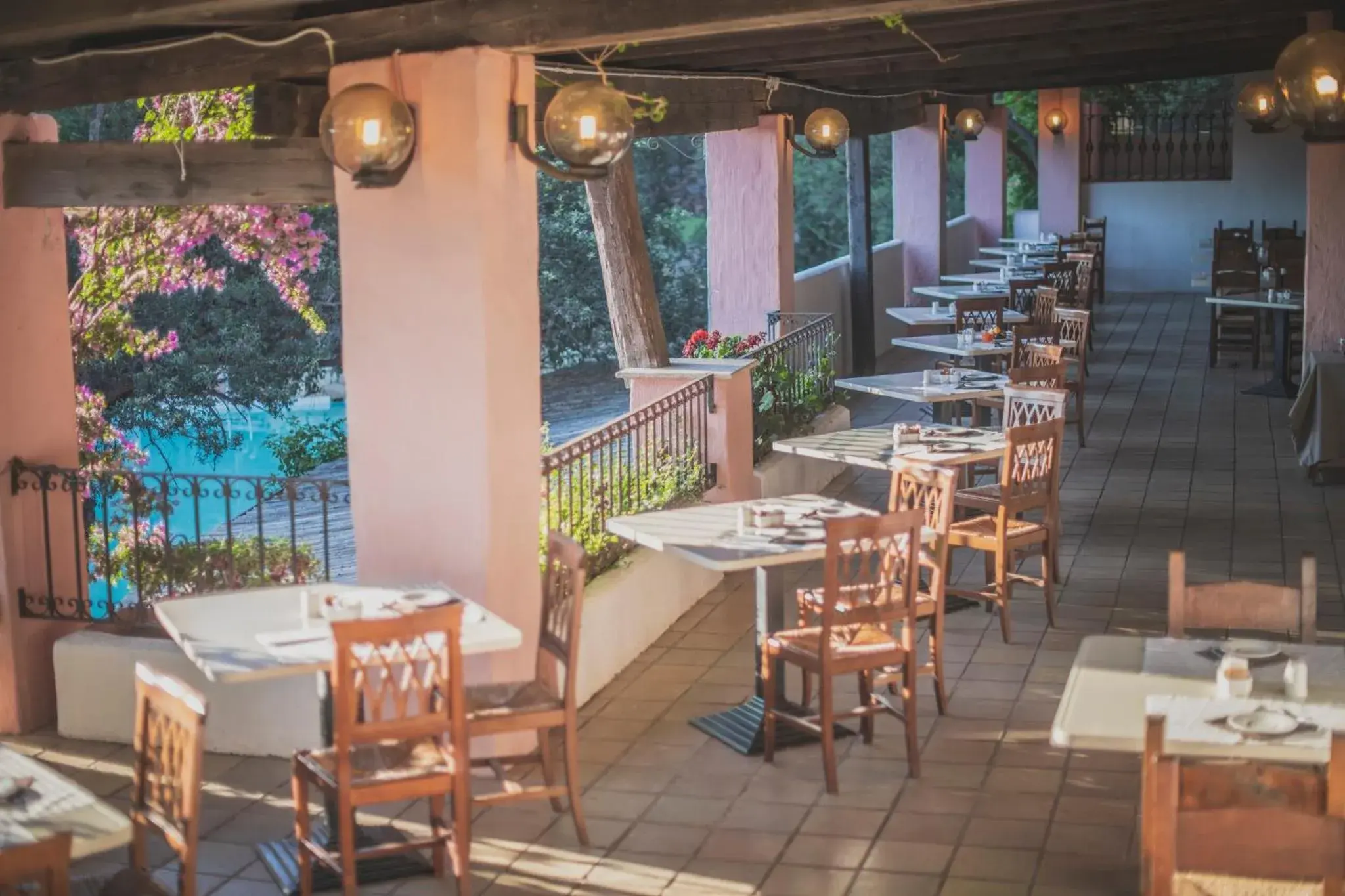 Restaurant/places to eat in Arbatax Park Resort - Borgo Cala Moresca Restaurant/places to eat in Arbatax Park Resort - Borgo Cala Moresca