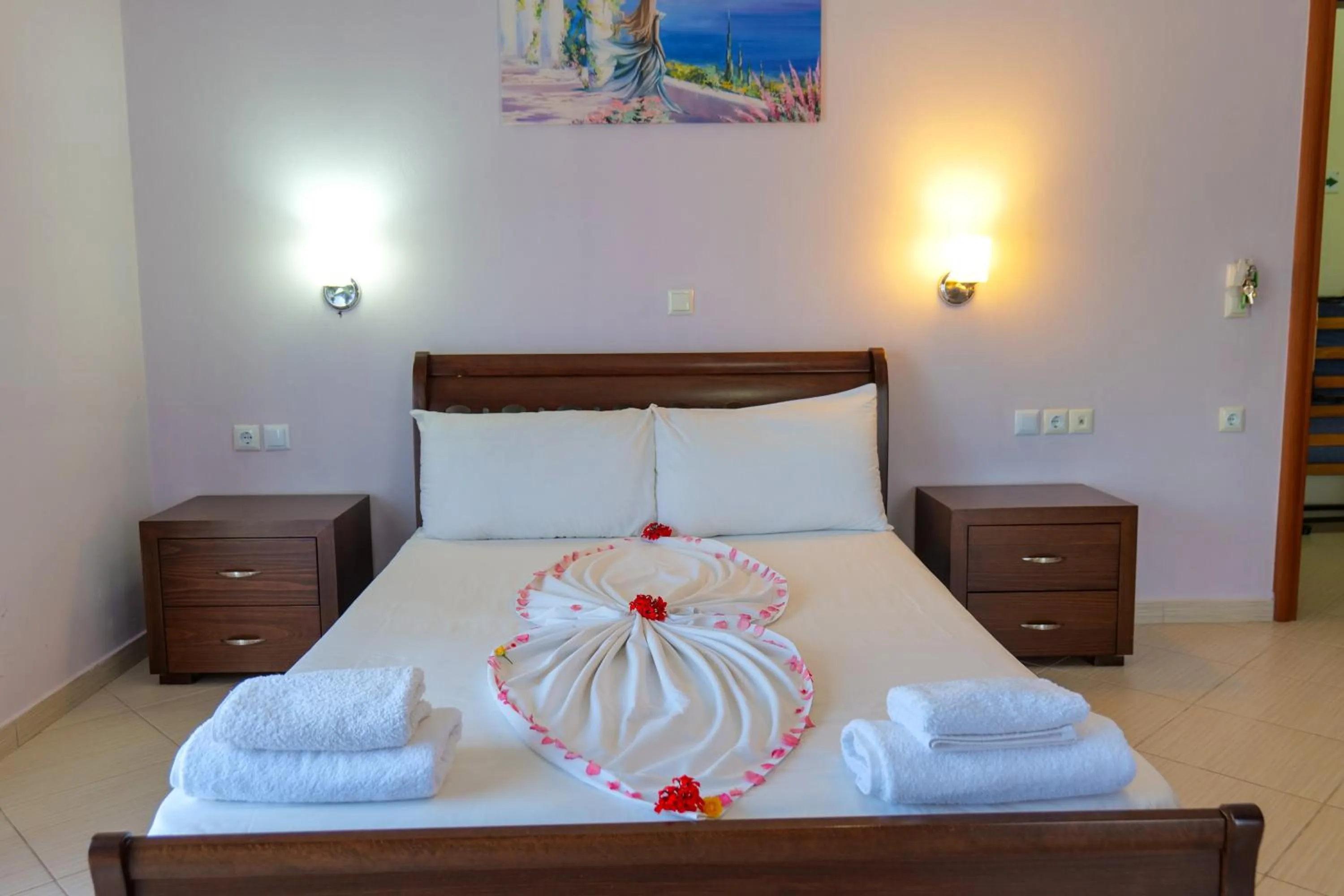 Bedroom, Bed in Hotel Chris