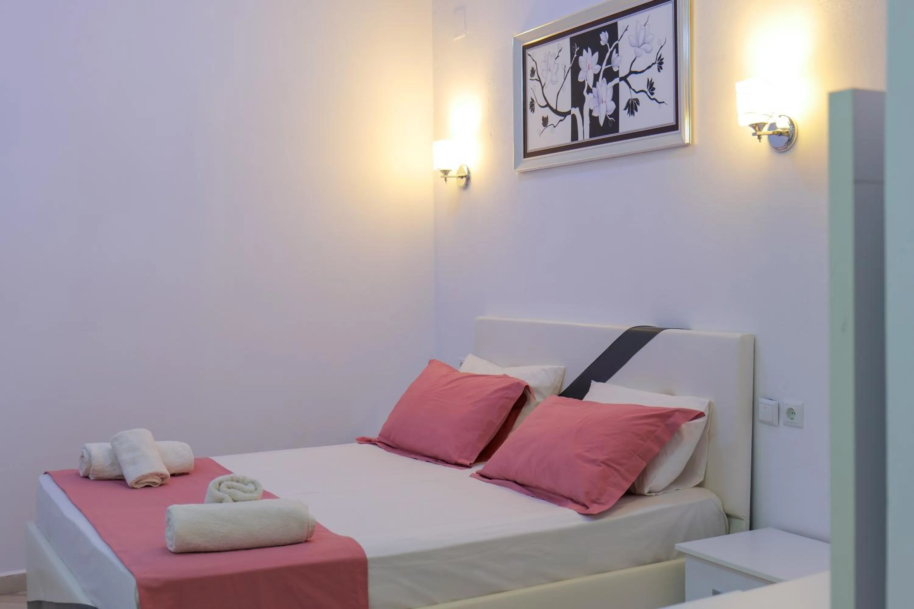 Bedroom, Bed in Hotel Chris