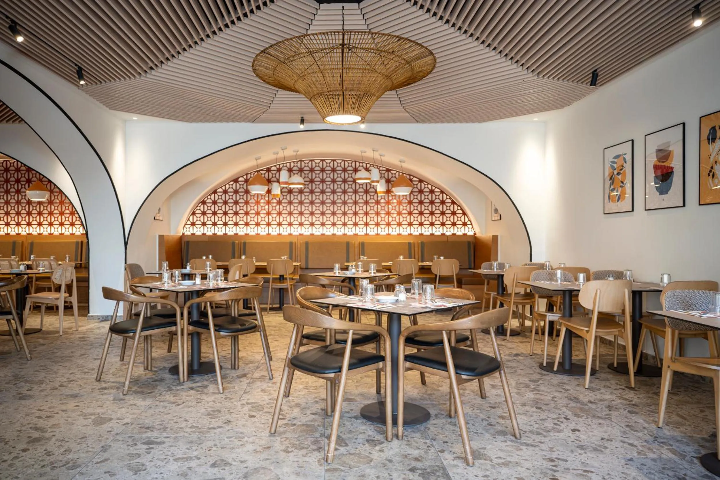 Restaurant/places to eat in Neve Eilat Hotel By Atlas Hotels