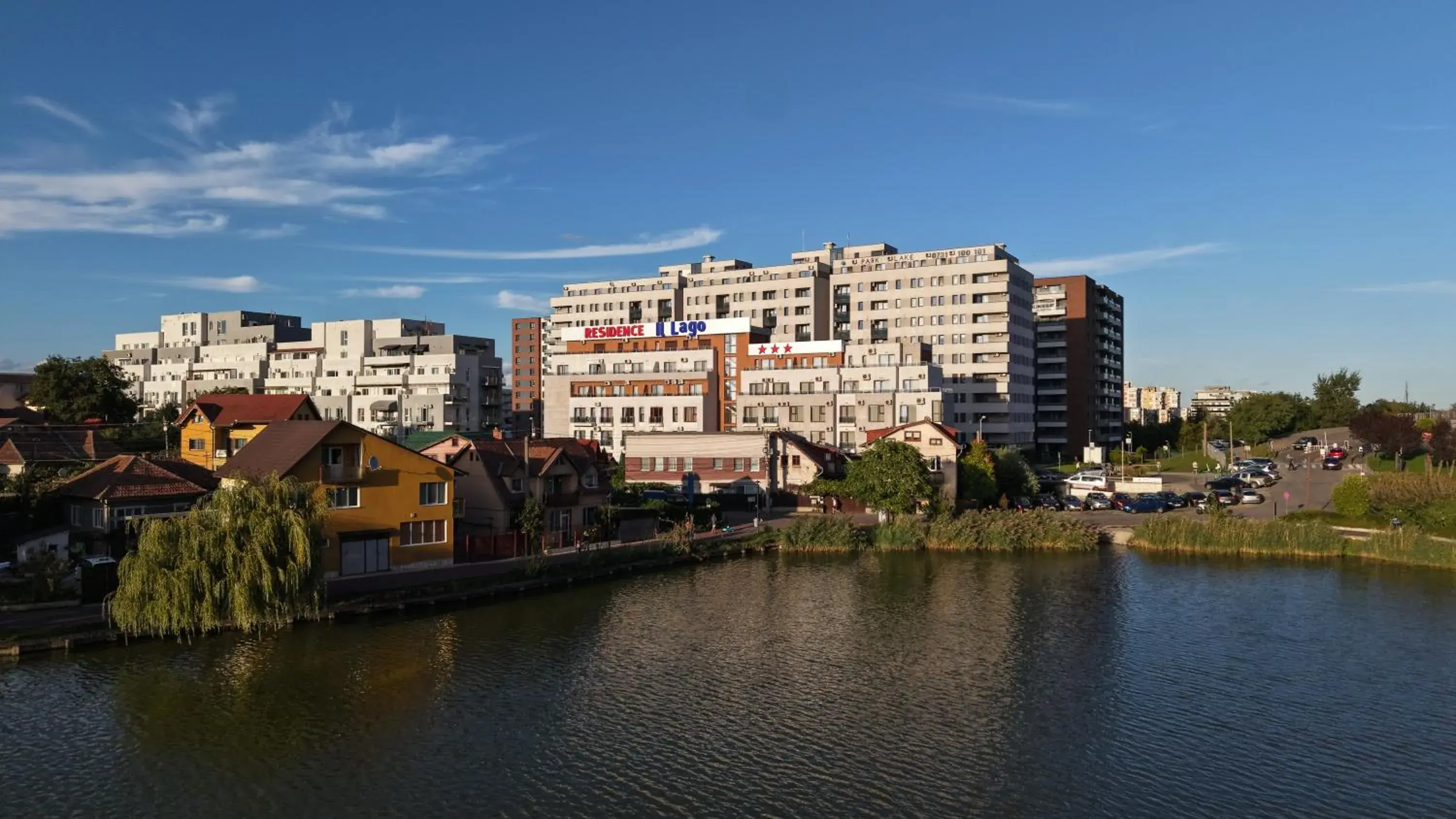 Property building in Residence iL Lago Property building in Residence iL Lago