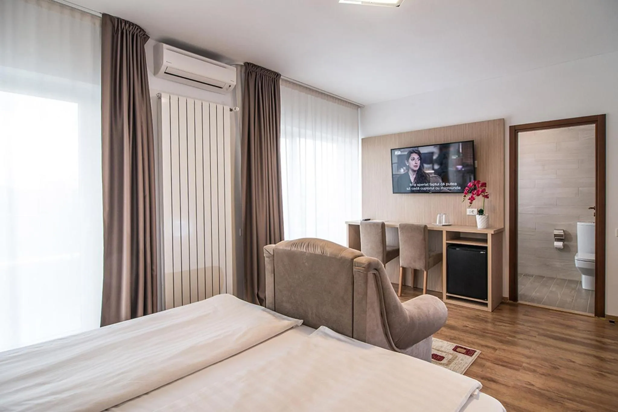 Day, Bed in Residence iL Lago