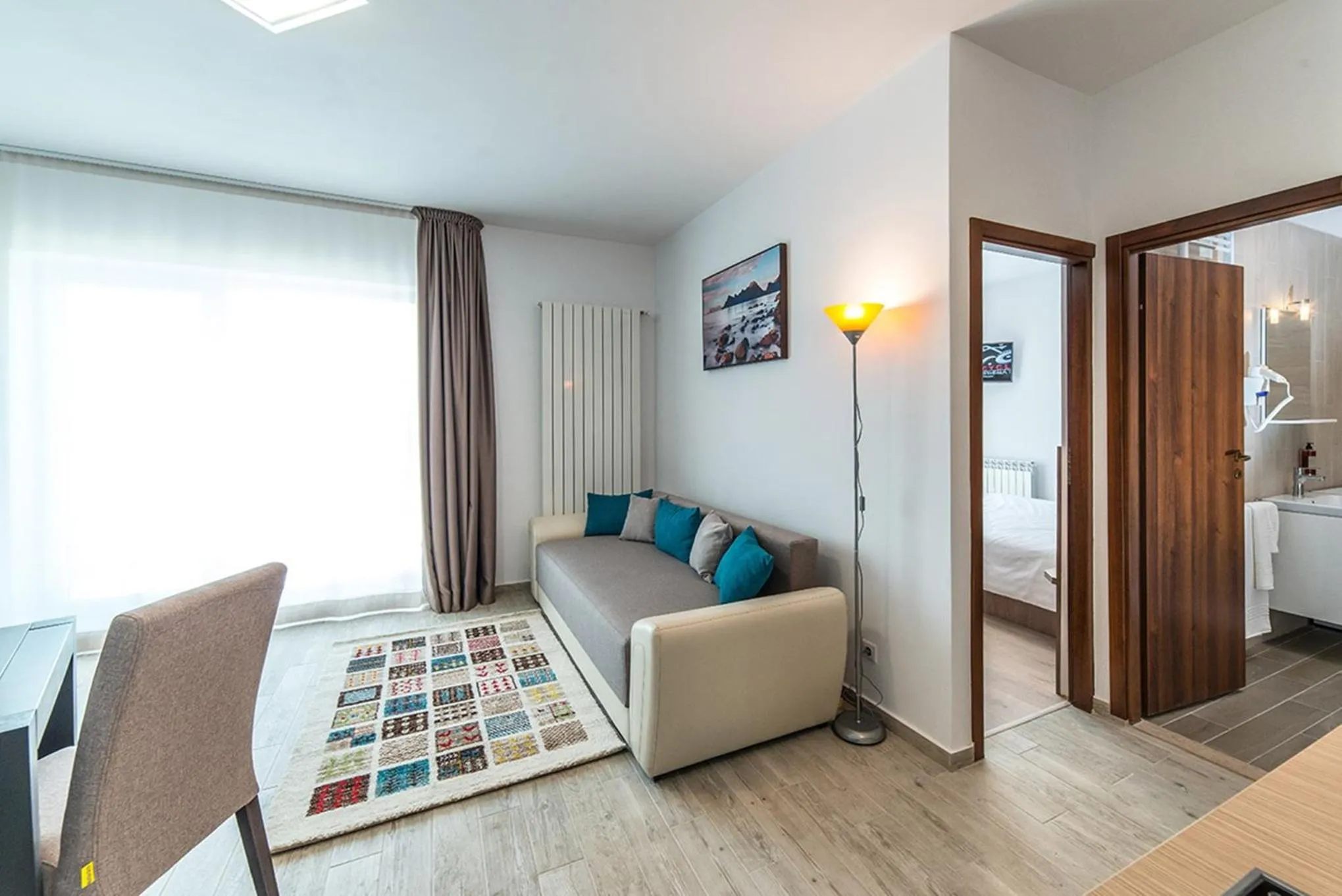 Spring, Bed in Residence iL Lago