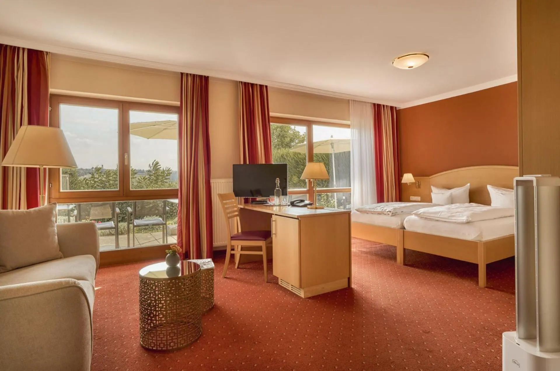 Photo of the whole room, Bed in ANETSEDER Landhotel, Lofts & Golf