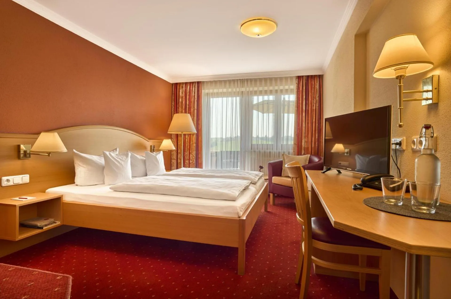 Bed in ANETSEDER Landhotel, Lofts & Golf