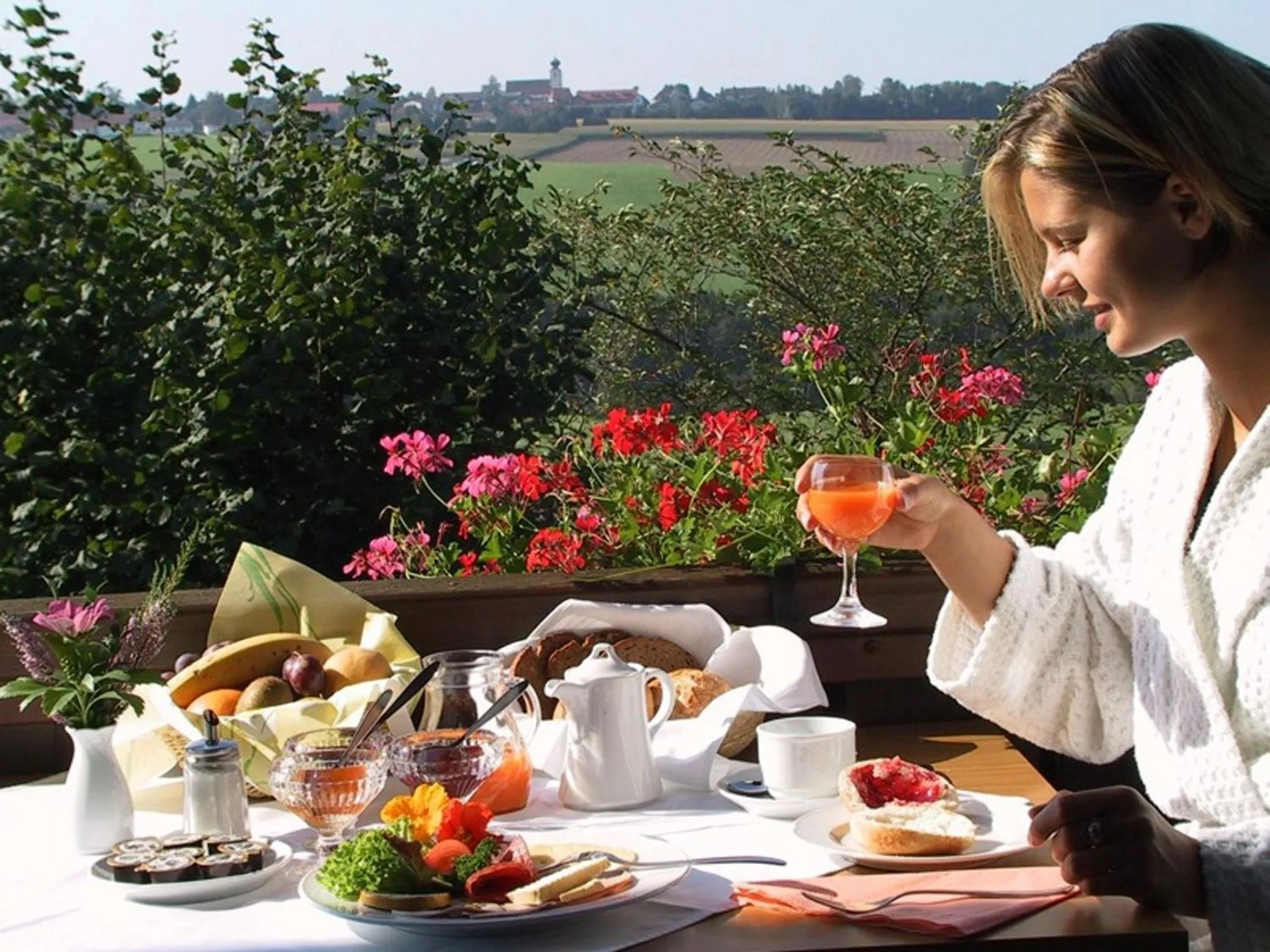 Buffet breakfast in ANETSEDER Landhotel, Lofts & Golf