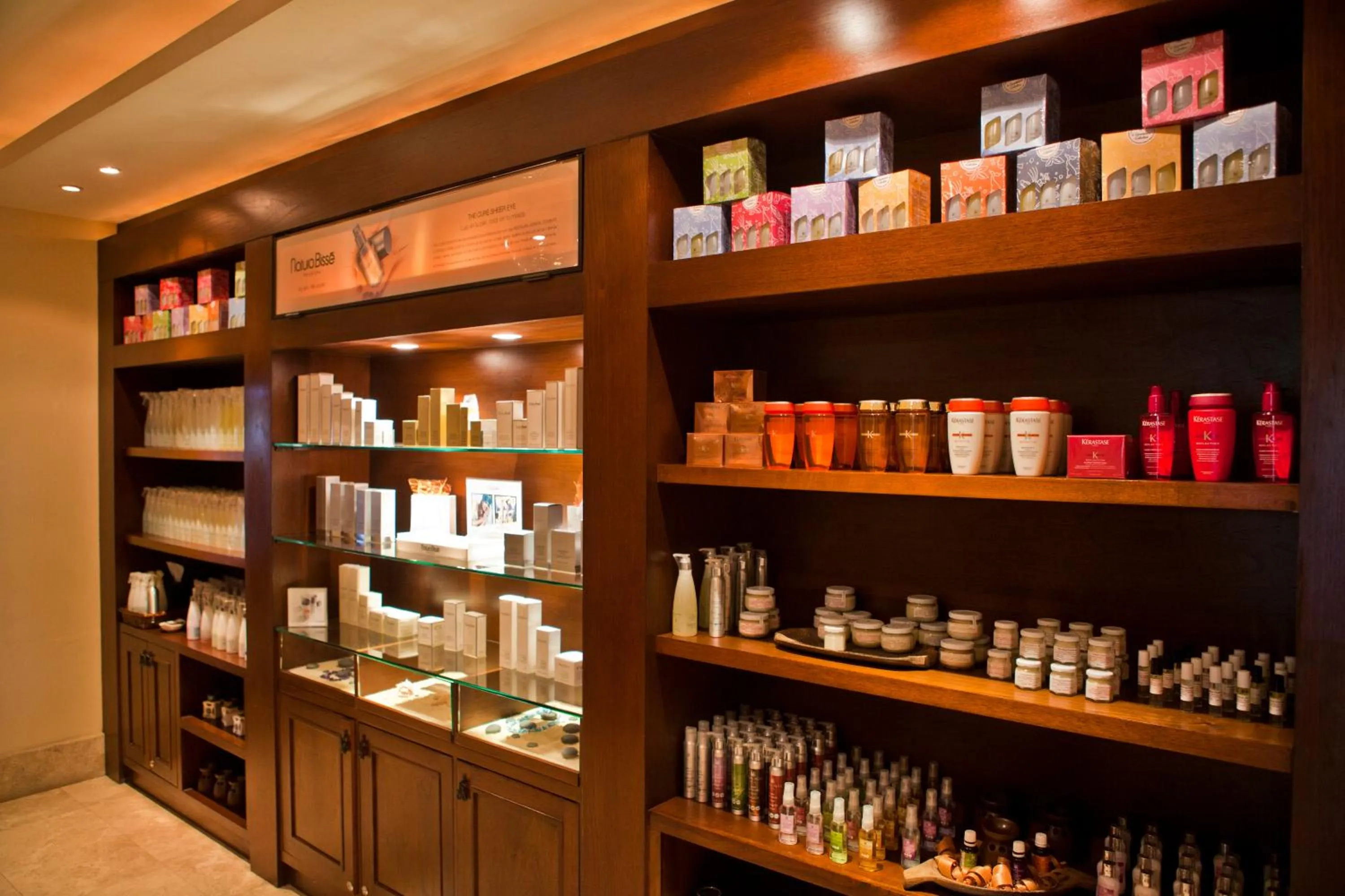 On-site shops in Quivira Los Cabos Condos and Homes -Vacation Rentals