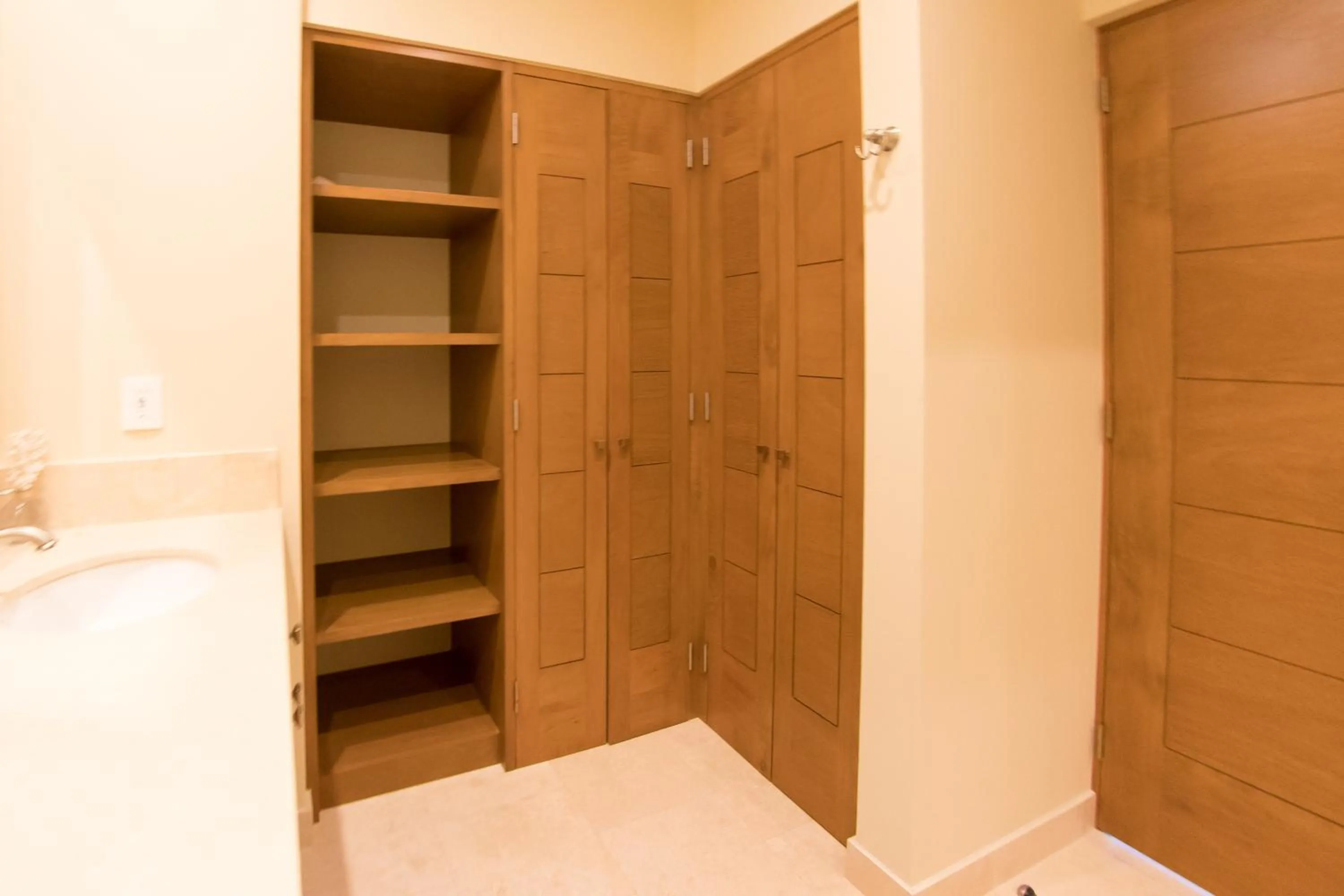 Quivira Los Cabos Condos and Homes -Vacation Rentals