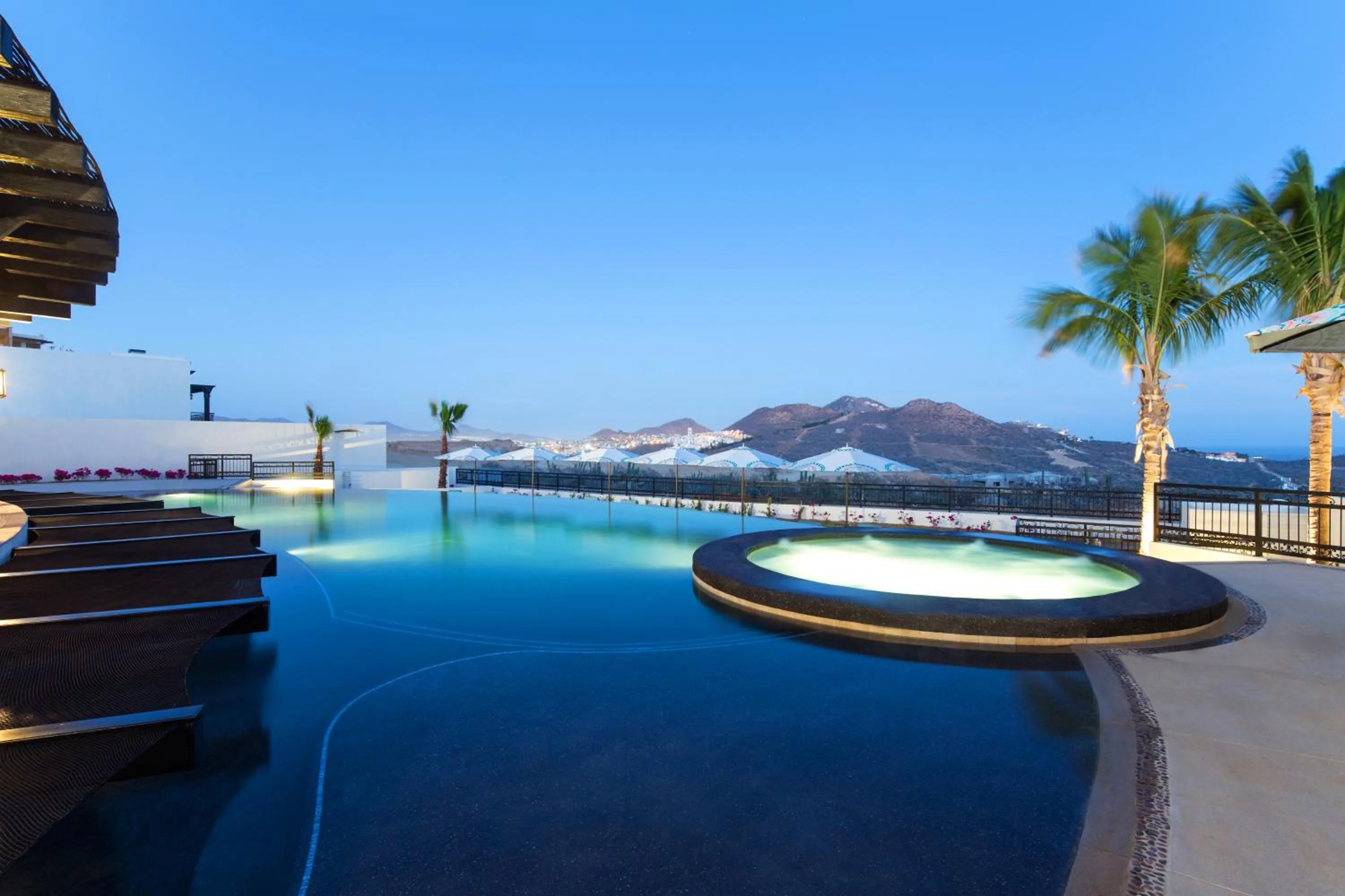 Swimming pool in Quivira Los Cabos Condos and Homes -Vacation Rentals