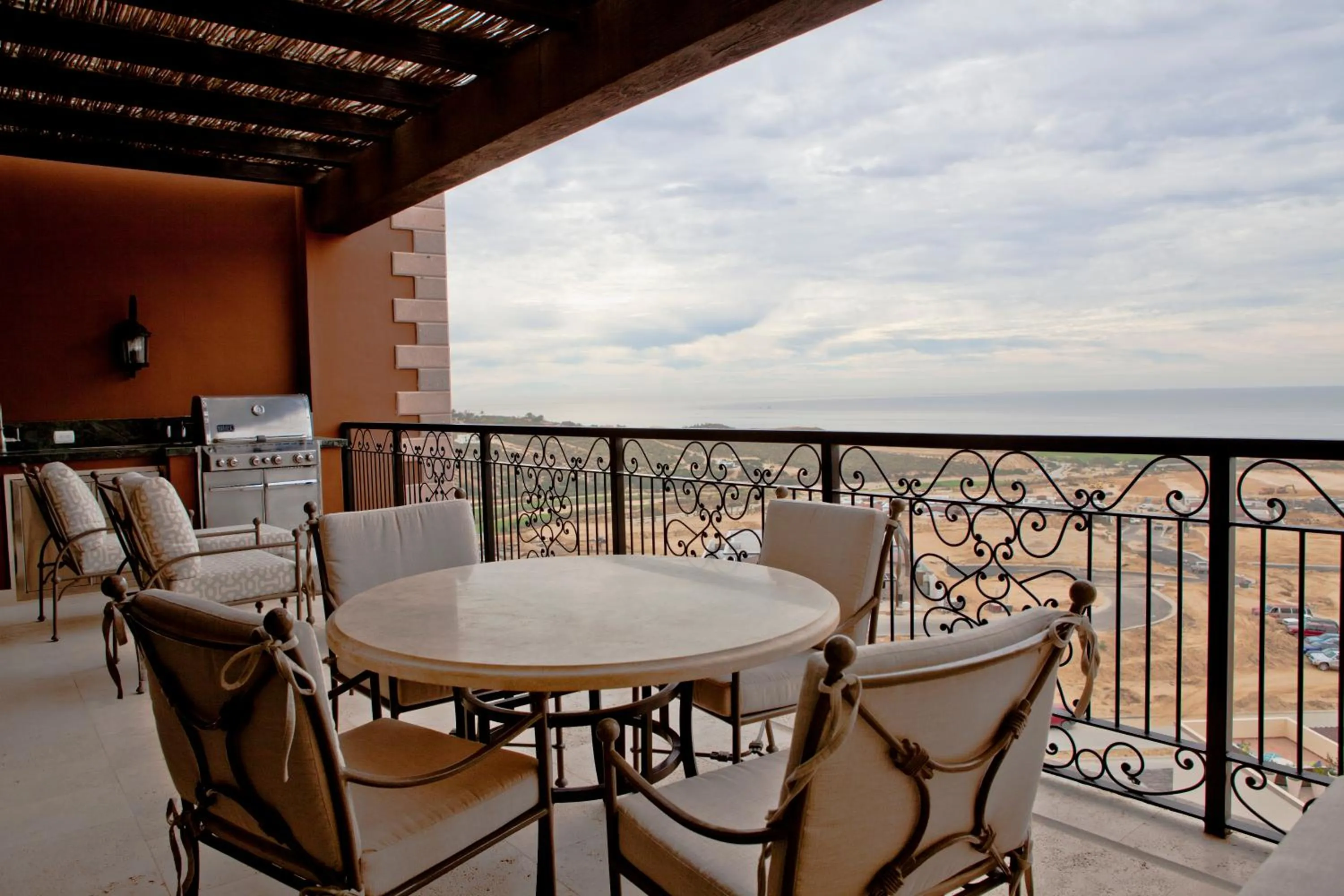 BBQ facilities in Quivira Los Cabos Condos and Homes -Vacation Rentals