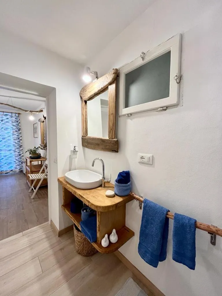 Bathroom in La Collina sul Mare