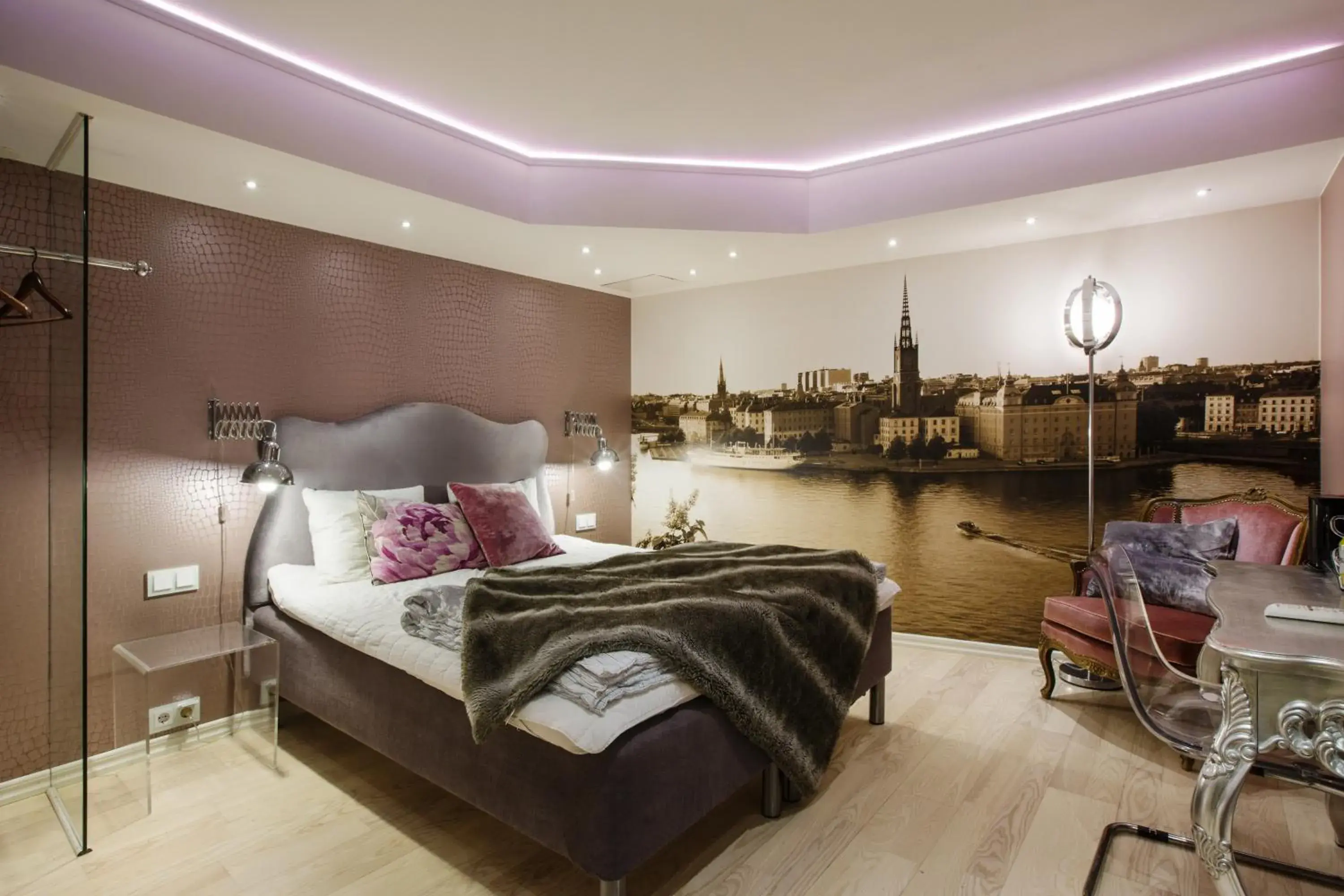 Twin Room with Private Bathroom (No Window) in Skanstulls Boutique Hostel Twin Room with Private Bathroom (No Window) in Skanstulls Boutique Hostel