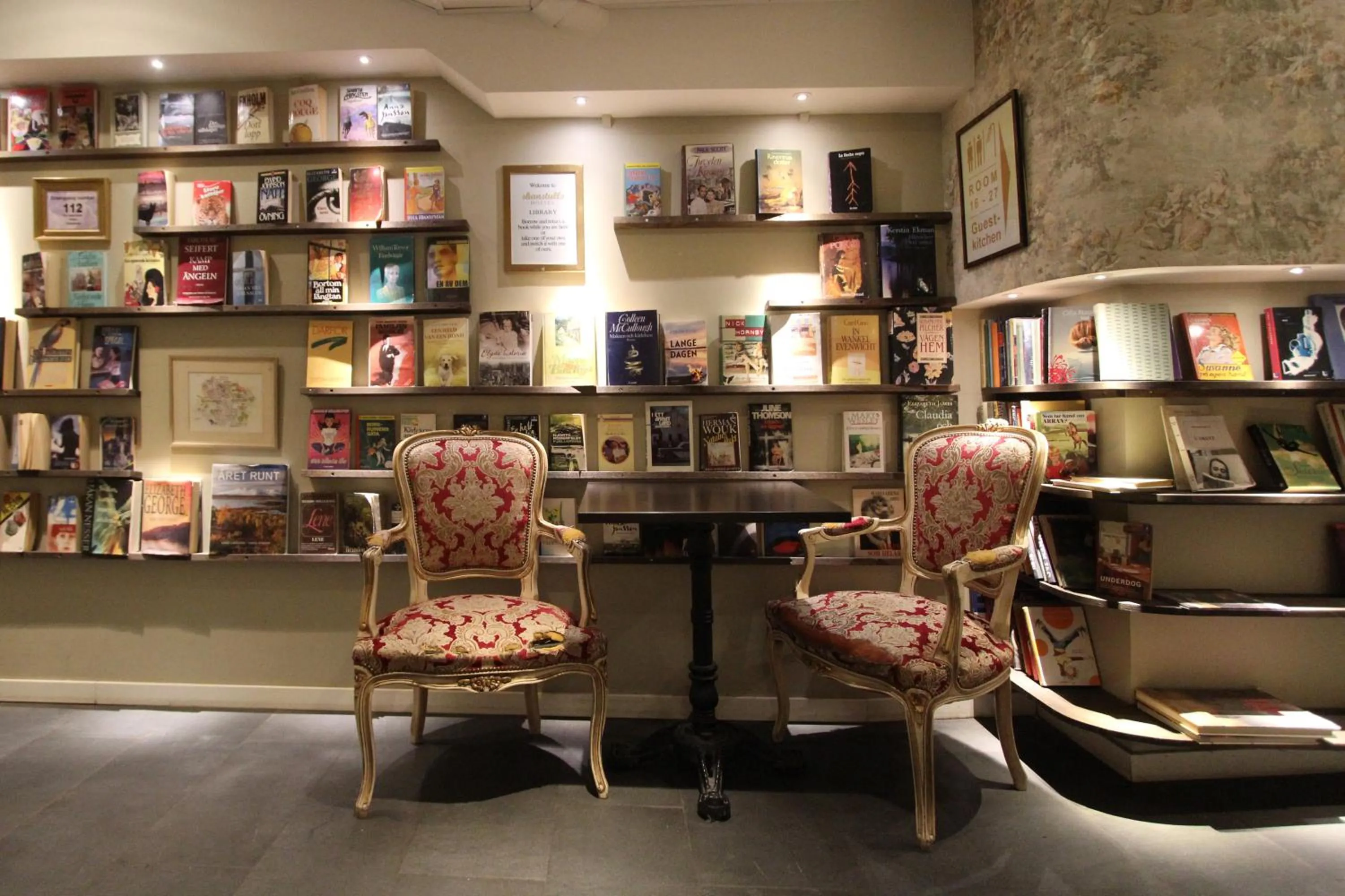 Library in Skanstulls Boutique Hostel