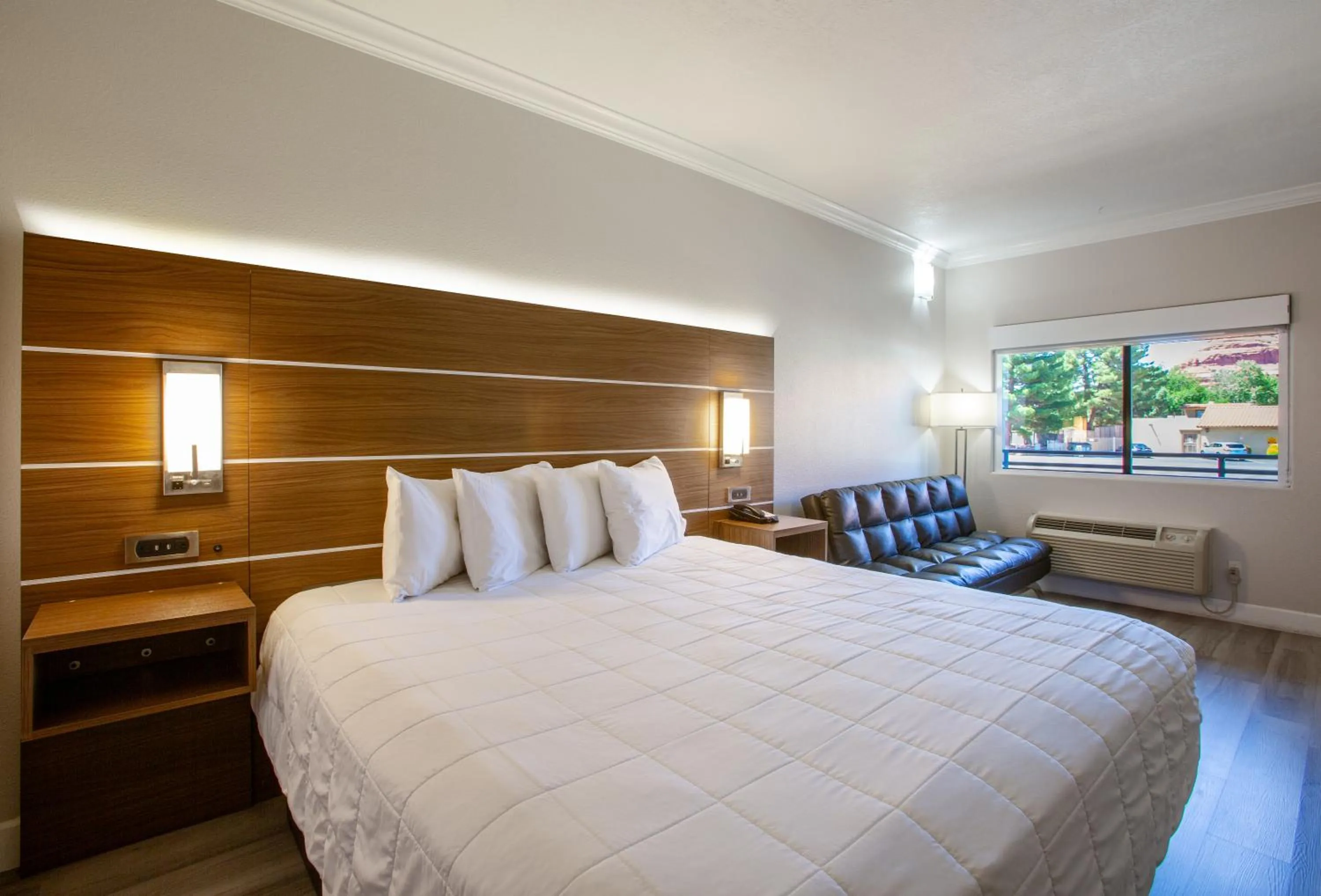 Bed in Wildflower Inn at Bell Rock