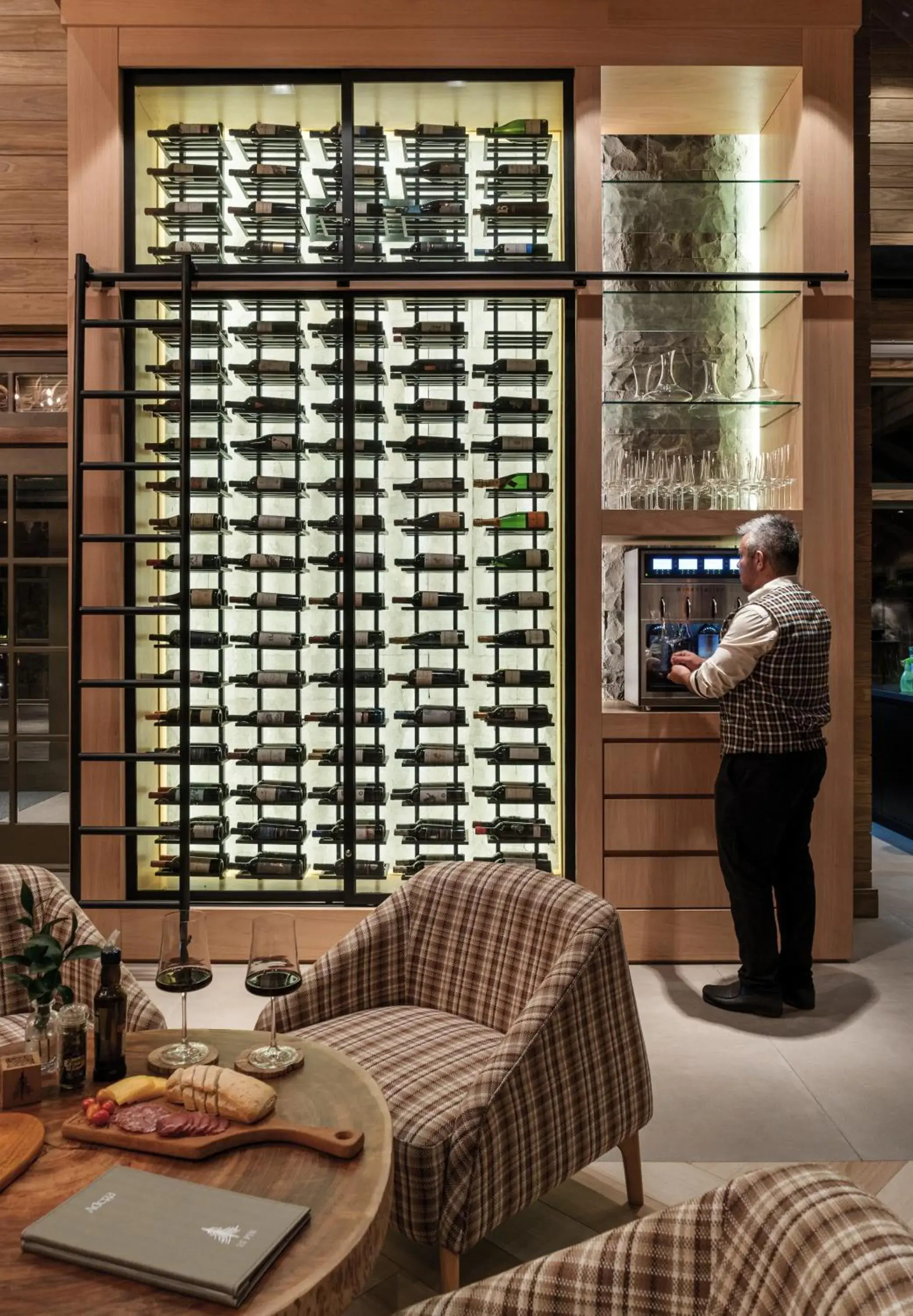 Restaurant/places to eat in Hotel Alpestre Restaurant/places to eat in Hotel Alpestre