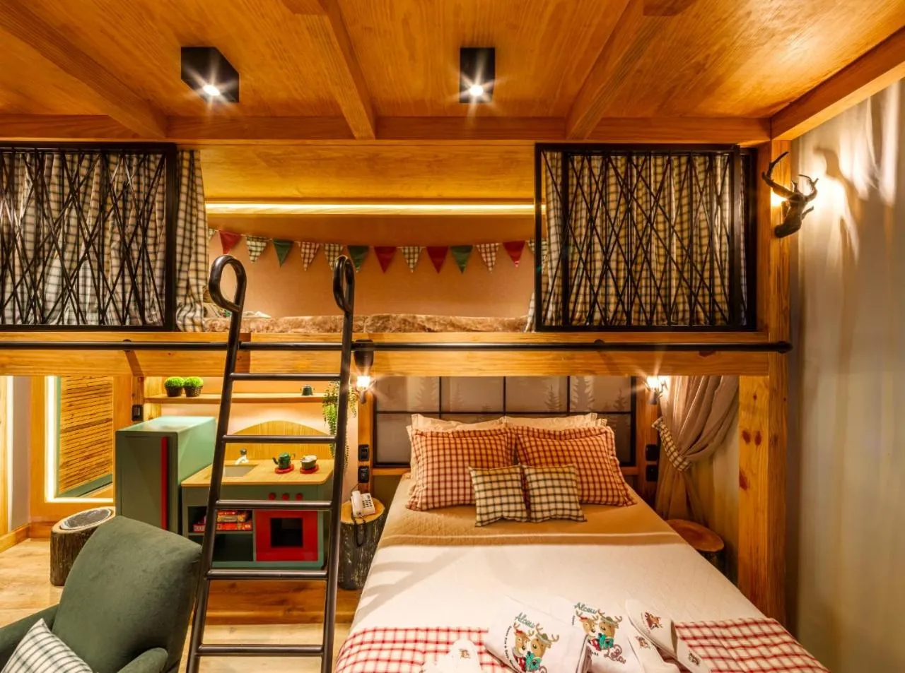 Bed in Hotel Alpestre