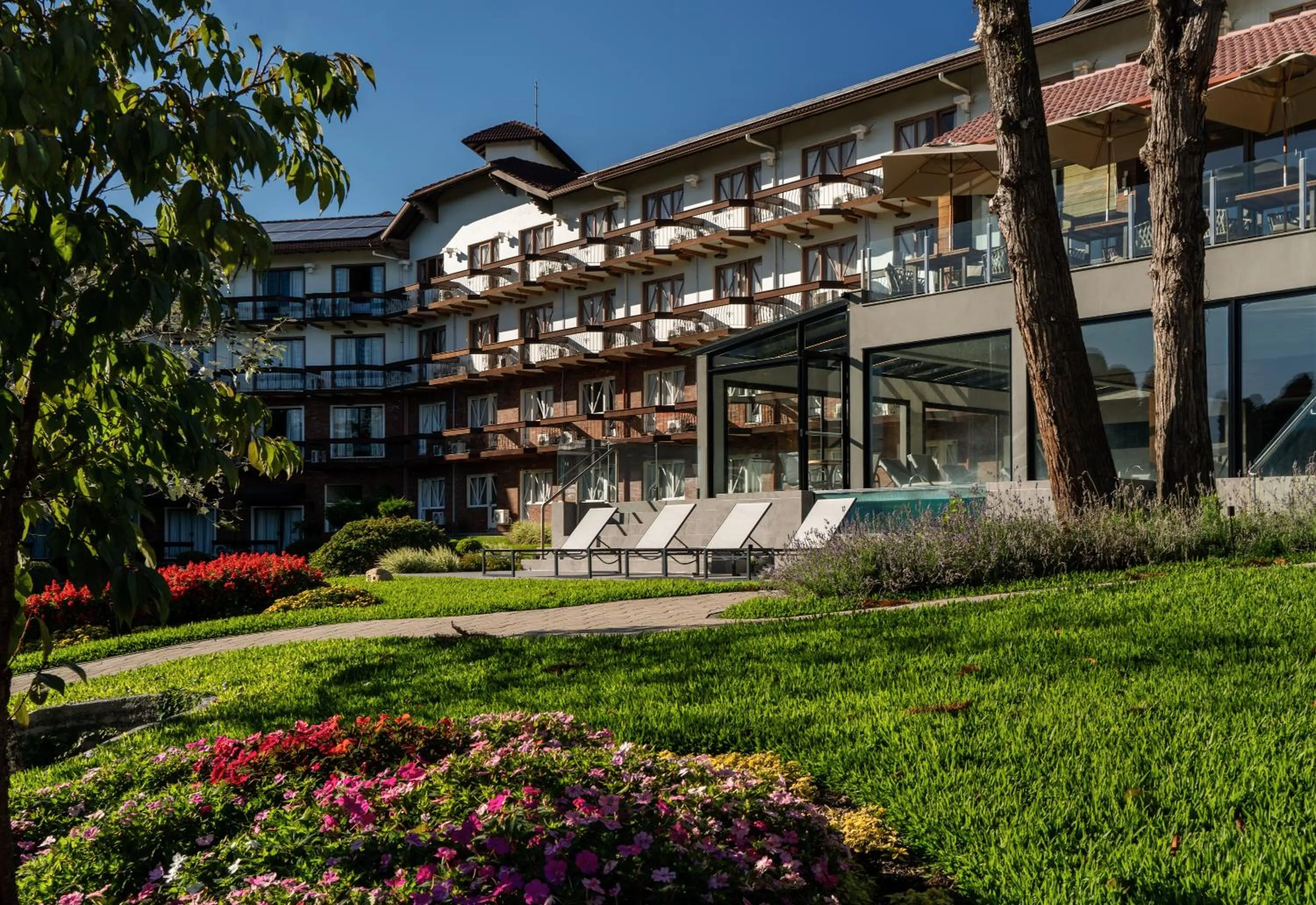 Garden in Hotel Alpestre