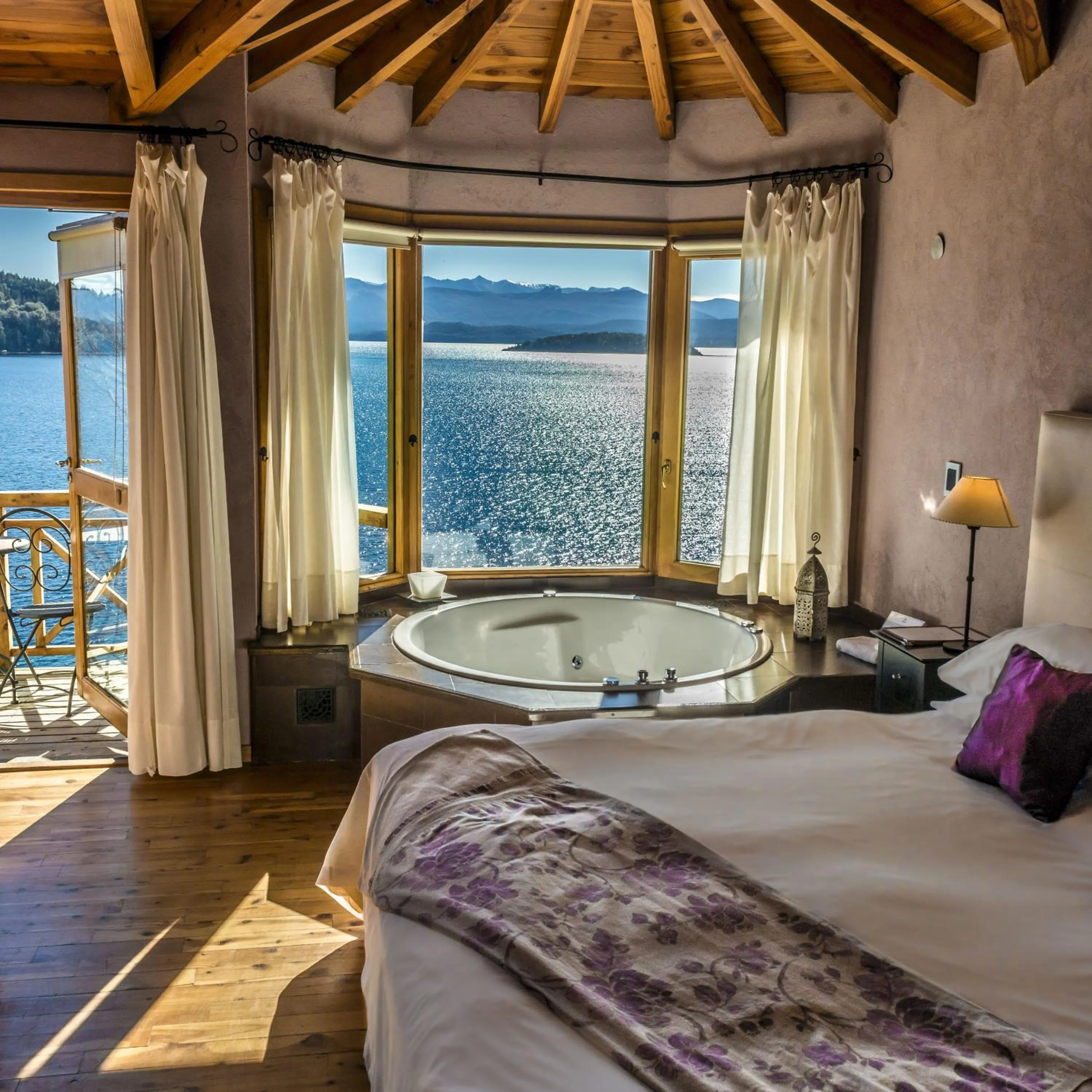 Bed in Lirolay Suites - Apart Hotel