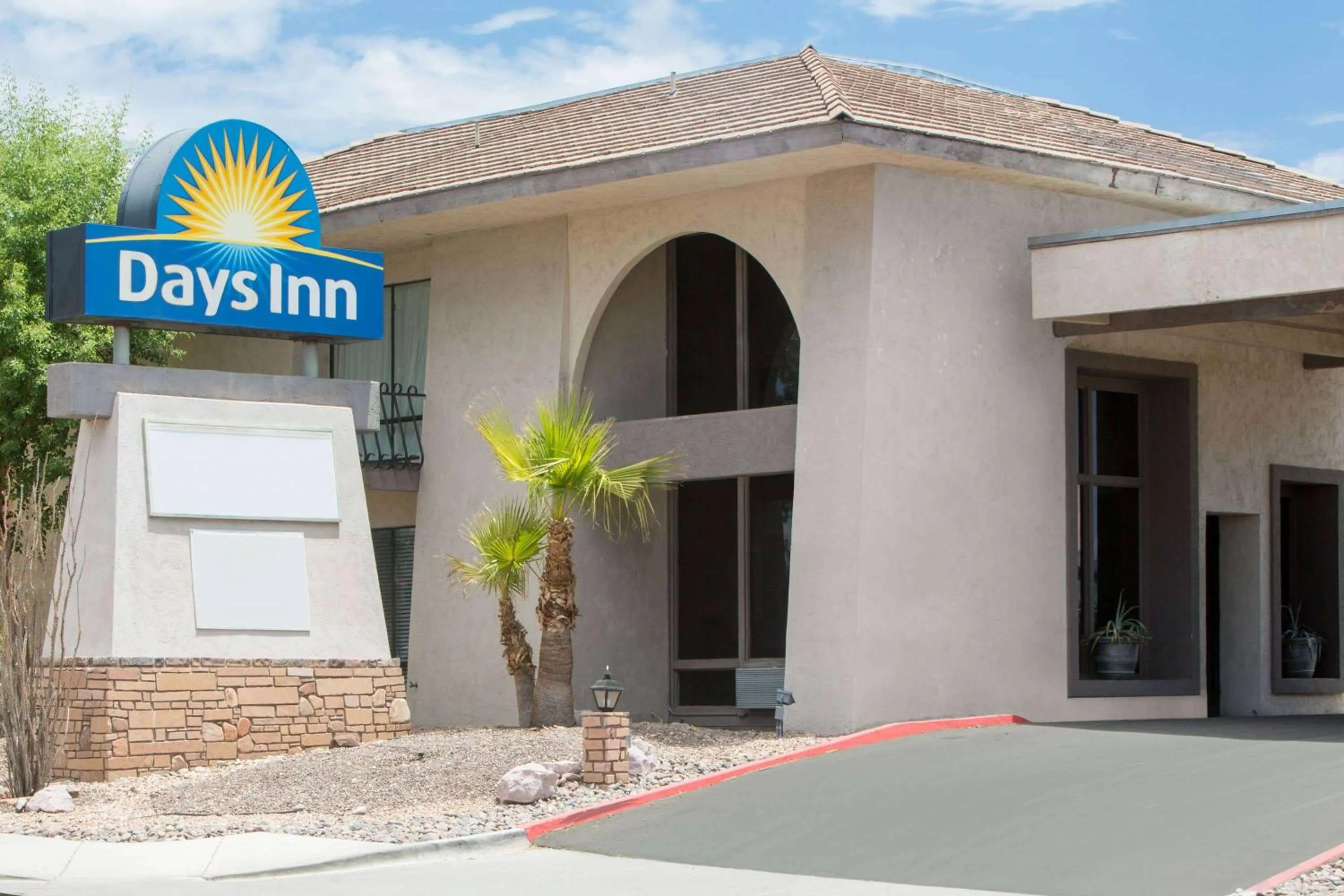 Property building in Days Inn by Wyndham Lake Havasu