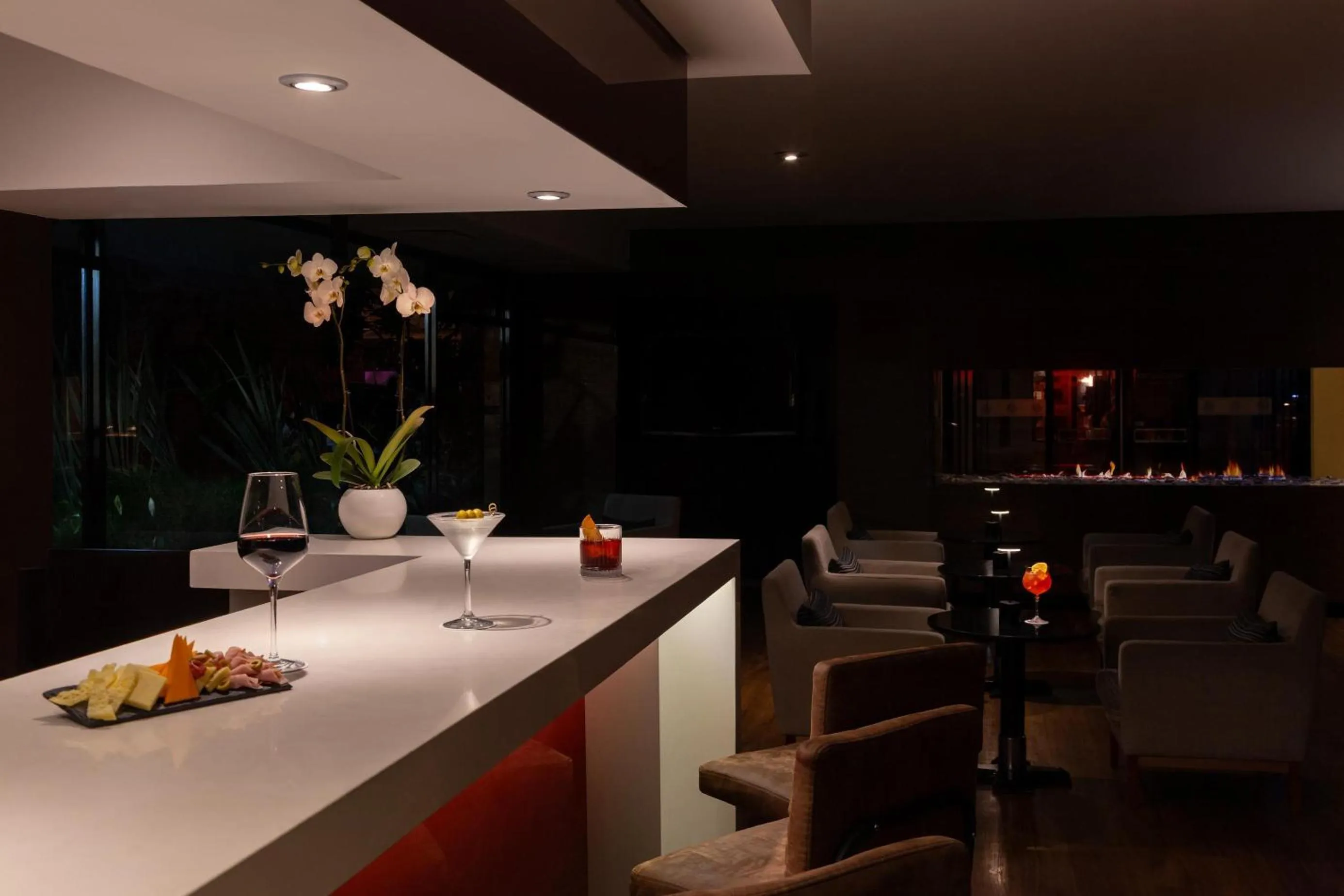 Lounge or bar in NH Collection Bogota Andino Royal