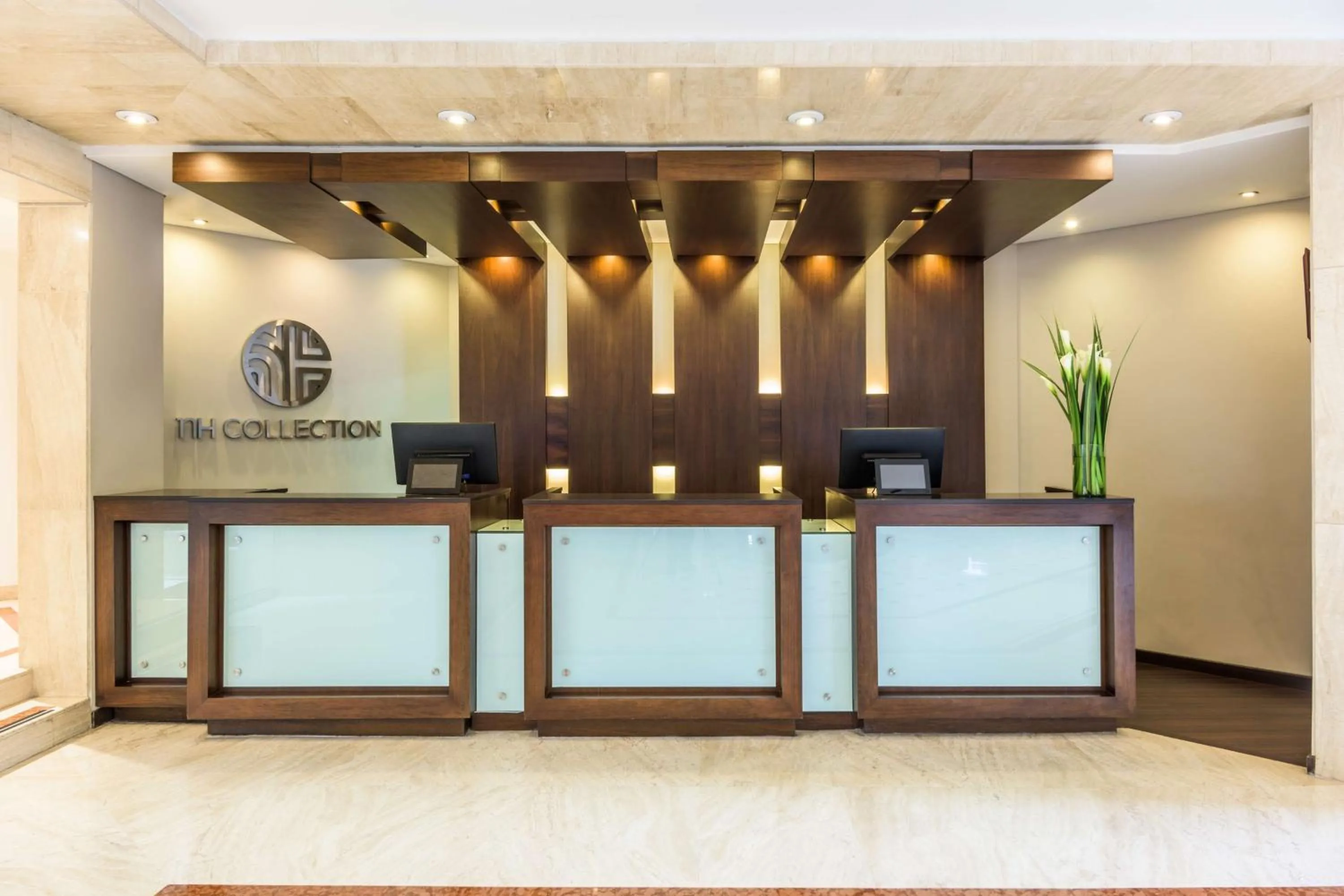 Lobby or reception in NH Collection Bogota Hacienda Royal