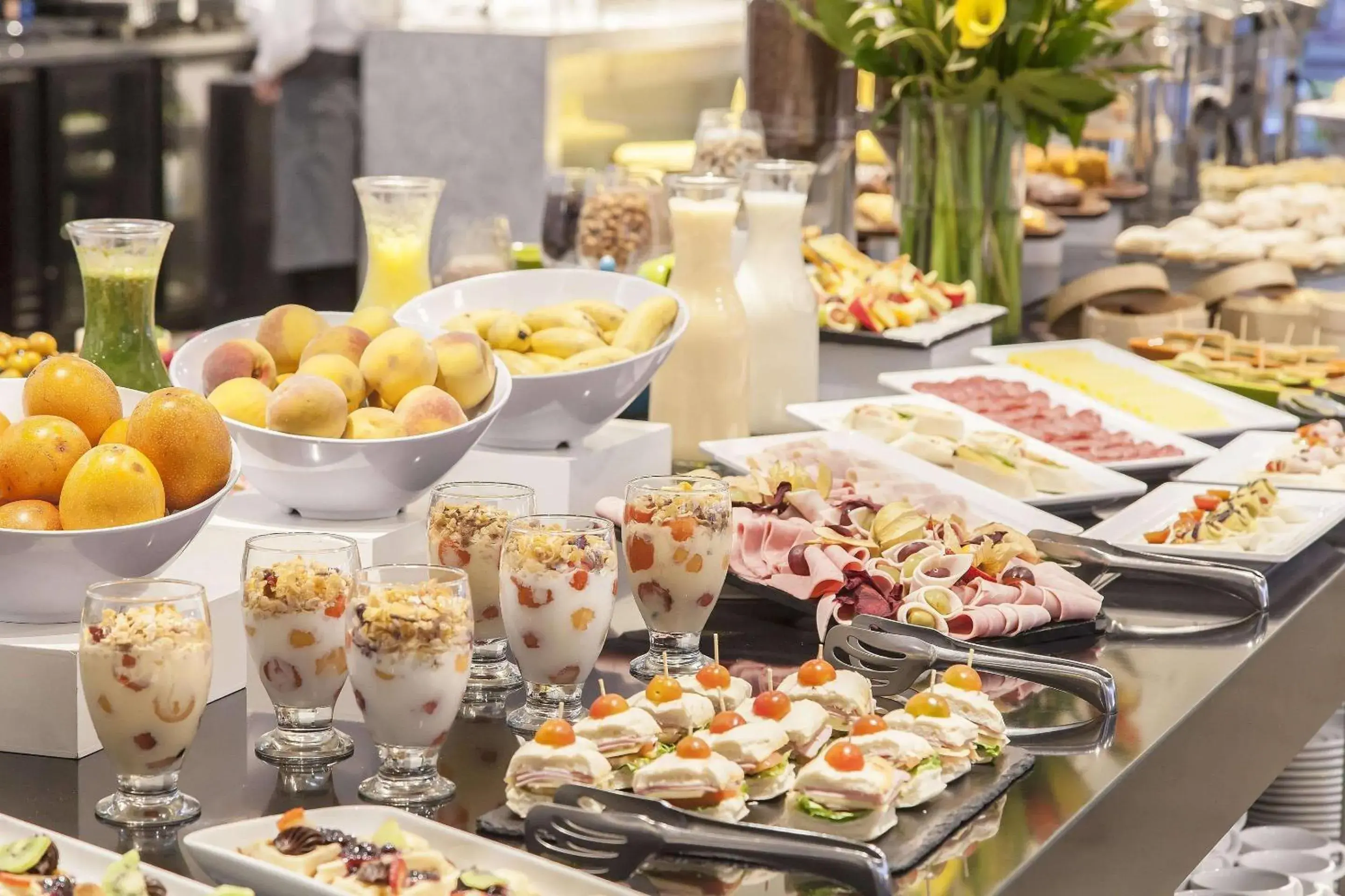 Breakfast in Radisson Bogota Metrotel Breakfast in Radisson Bogota Metrotel