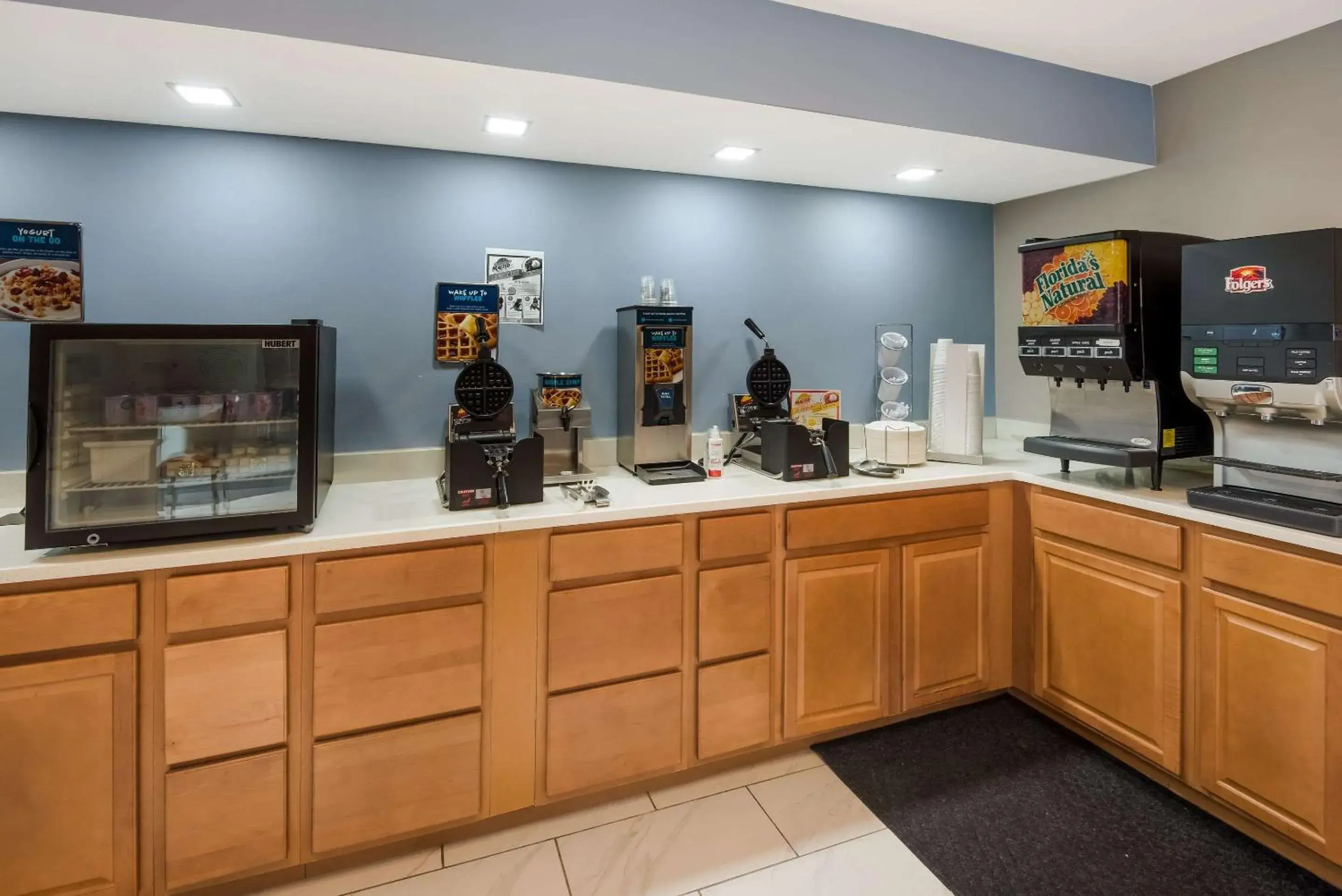 Breakfast in Clarion Pointe Indianapolis Northeast Breakfast in Clarion Pointe Indianapolis Northeast