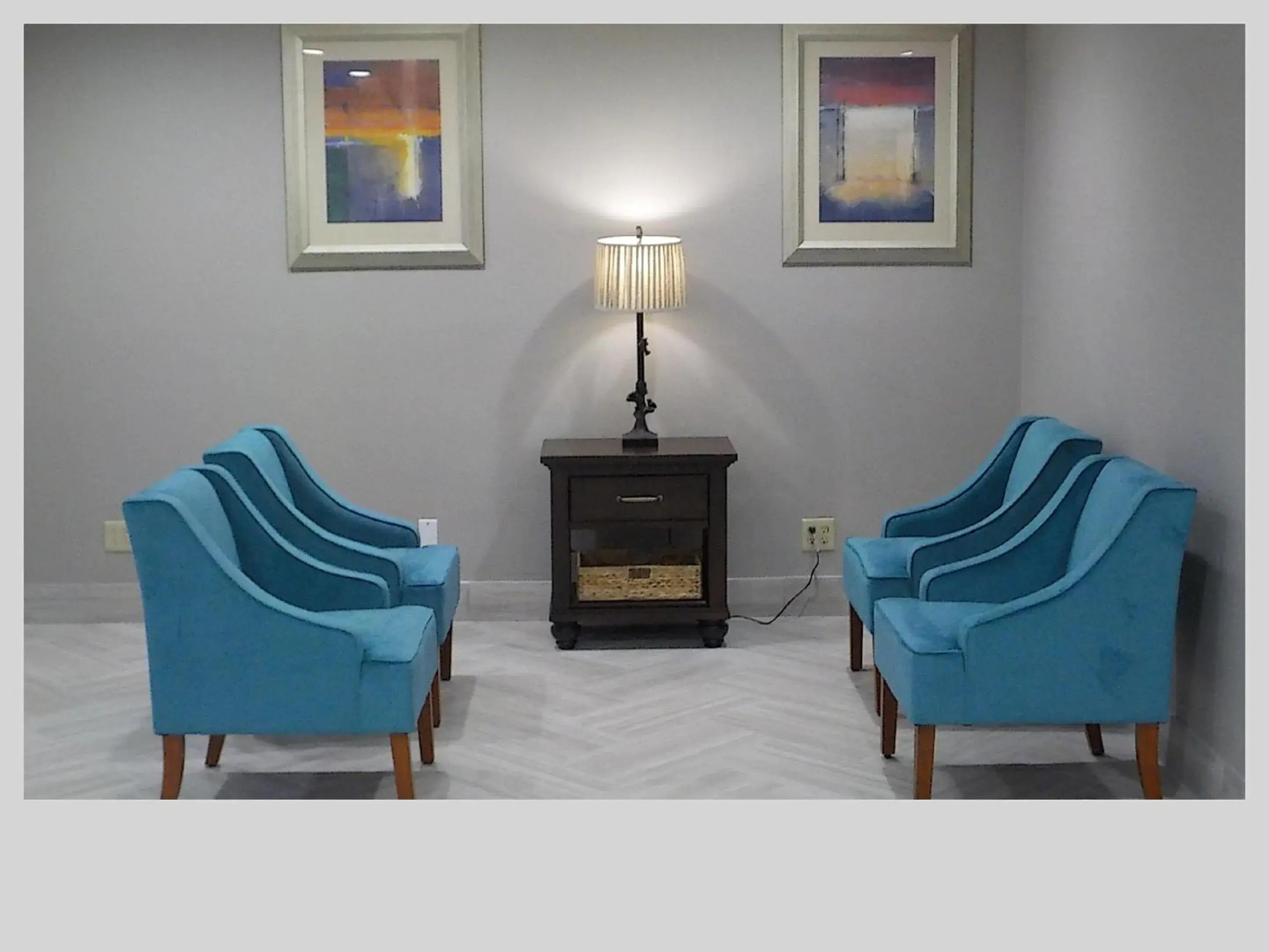 Lobby or reception in Clarion Pointe Indianapolis Northeast Lobby or reception in Clarion Pointe Indianapolis Northeast