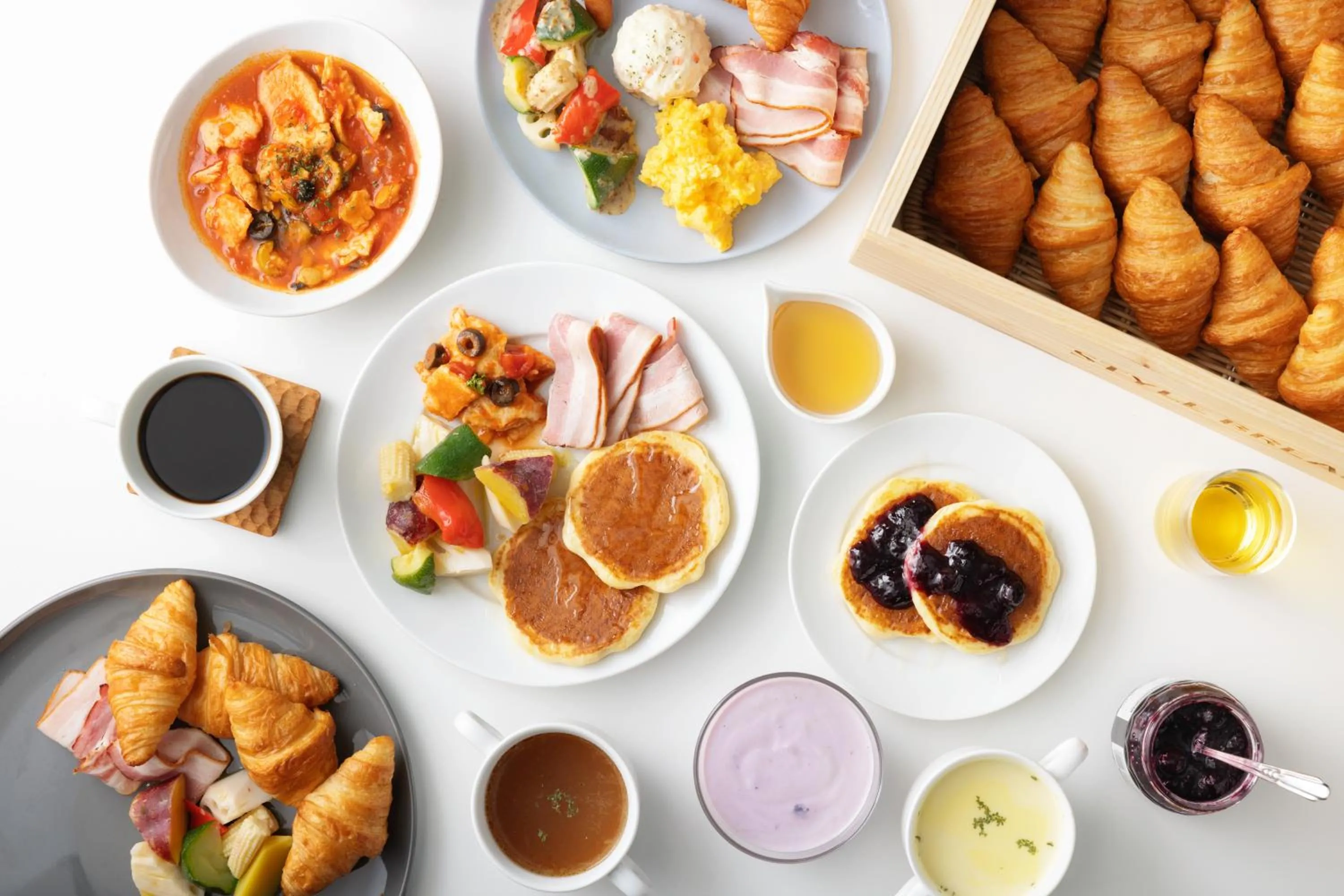 Breakfast in the b suidobashi