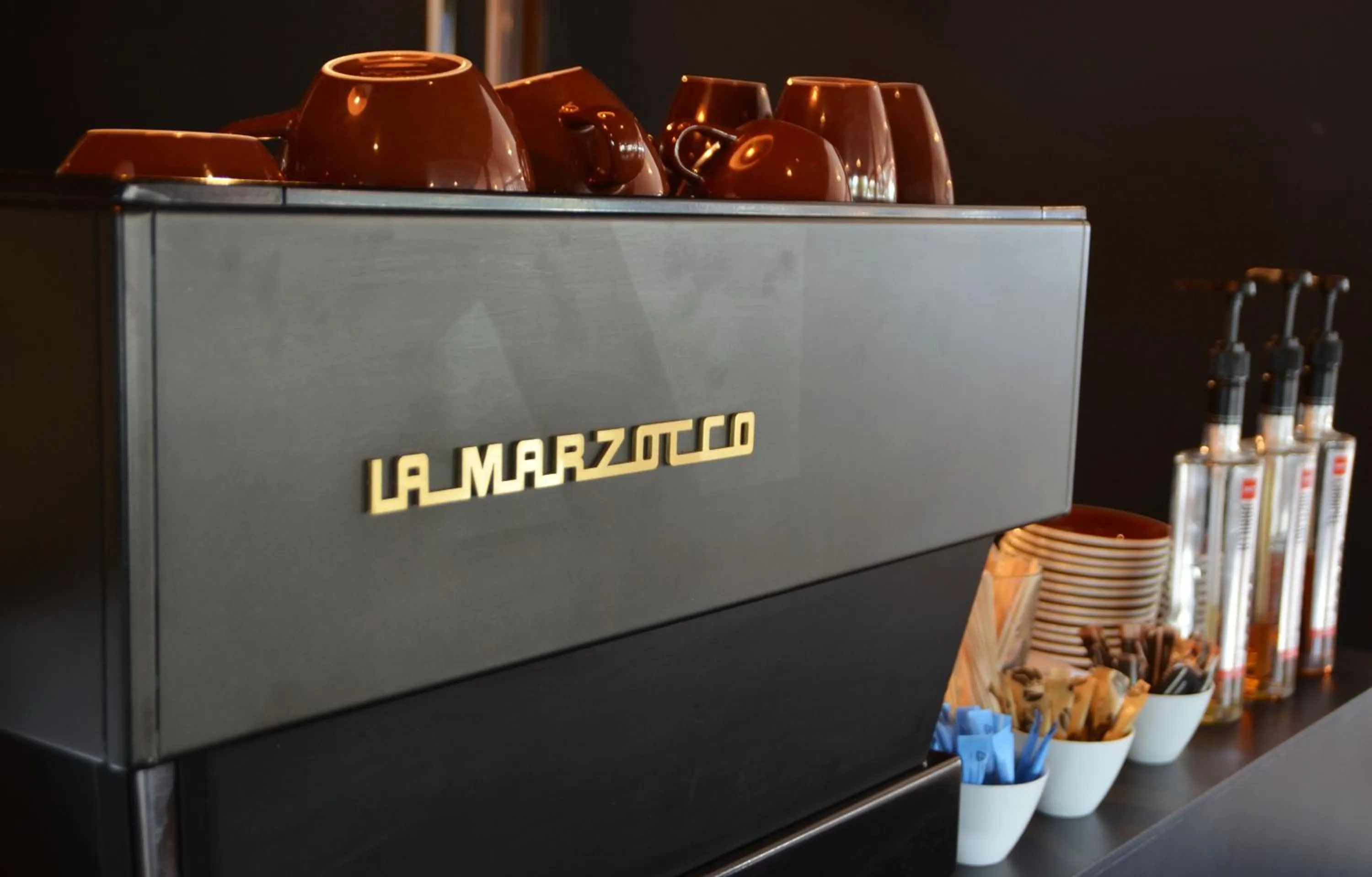 Restaurant/places to eat in The Godley Hotel