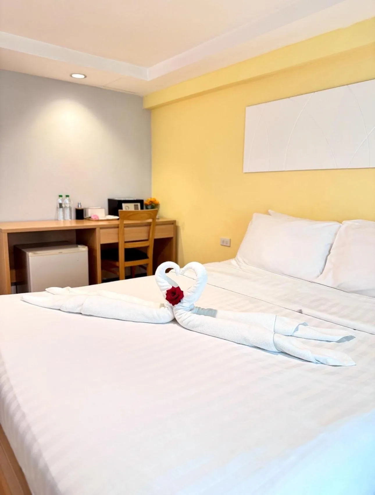 Bedroom, Bed in Nantra de Comfort