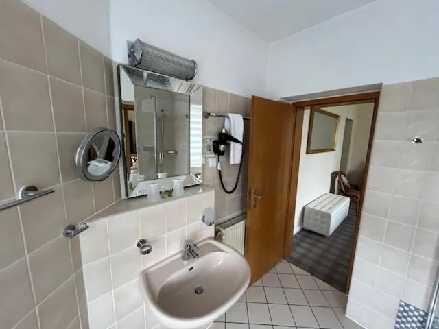 Hotel & Restaurant Raueneck