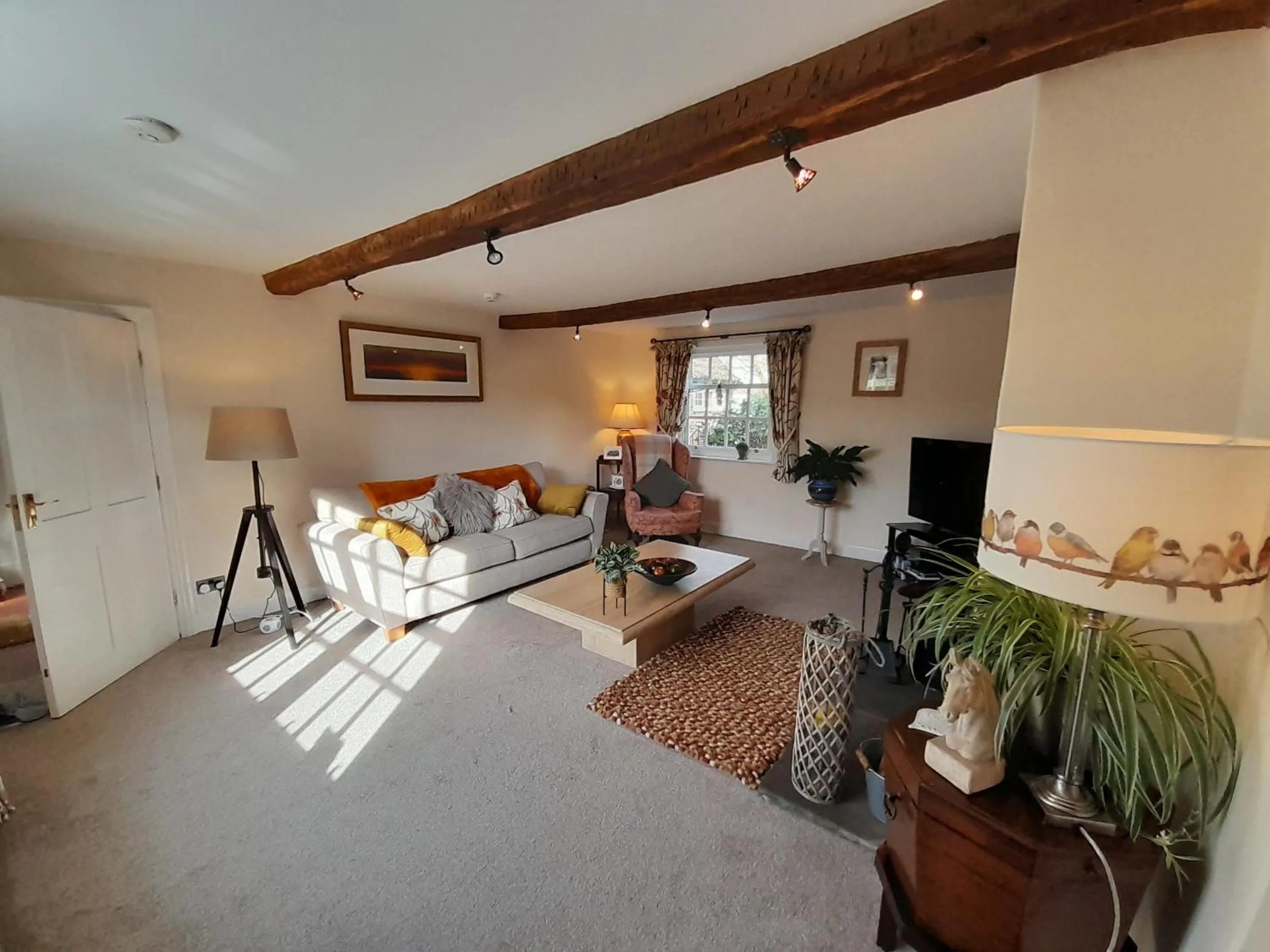 TV and multimedia in Clumber Lane End Farm