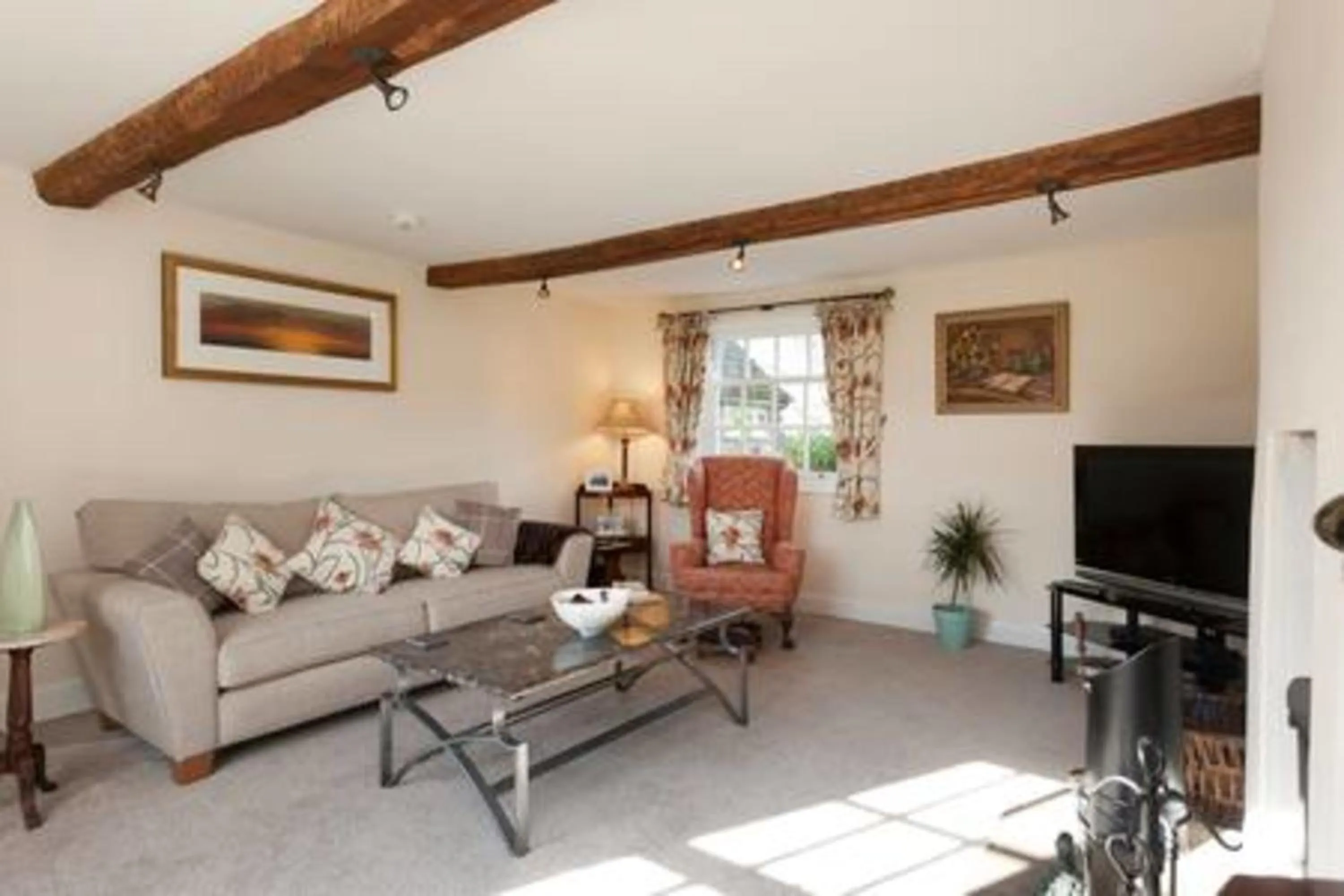 TV and multimedia in Clumber Lane End Farm