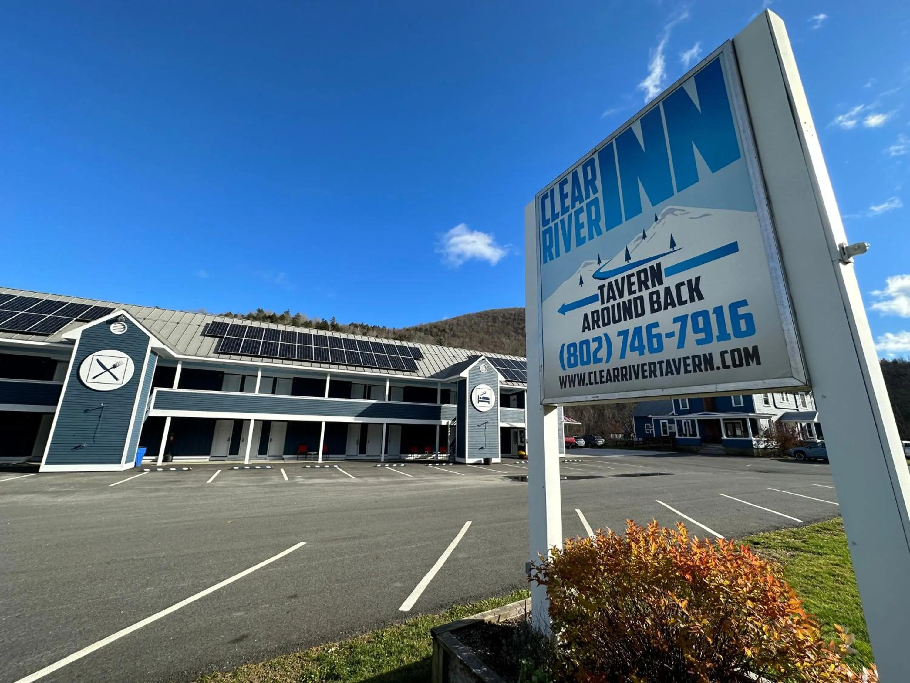 Property building in Clear River Inn and Tavern