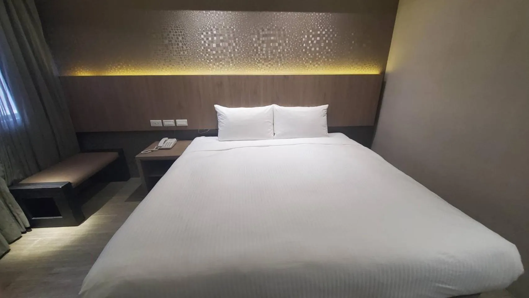Bed in KDM Hotel