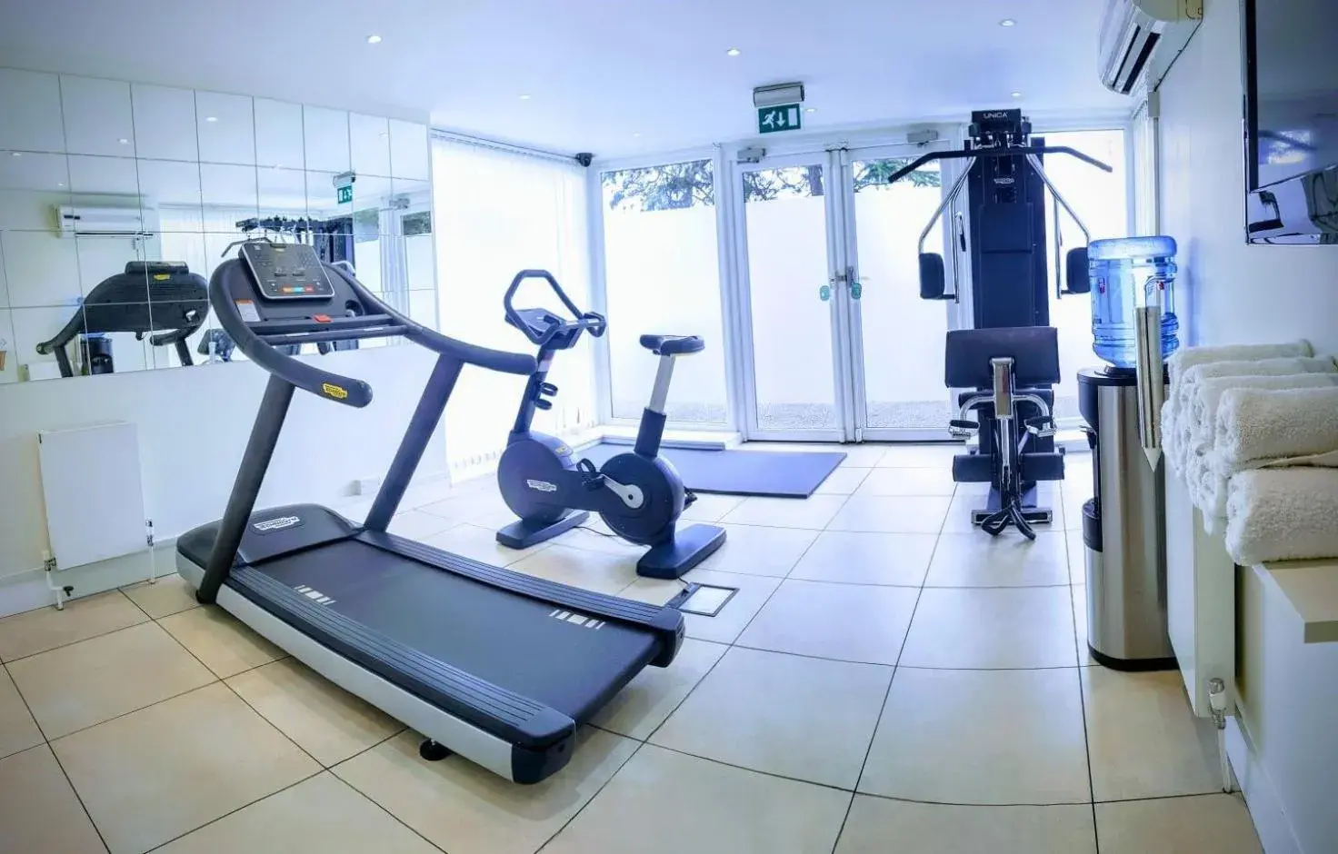 Fitness centre/facilities, Fitness Center/Facilities in Stanwell Hotel By Mercure