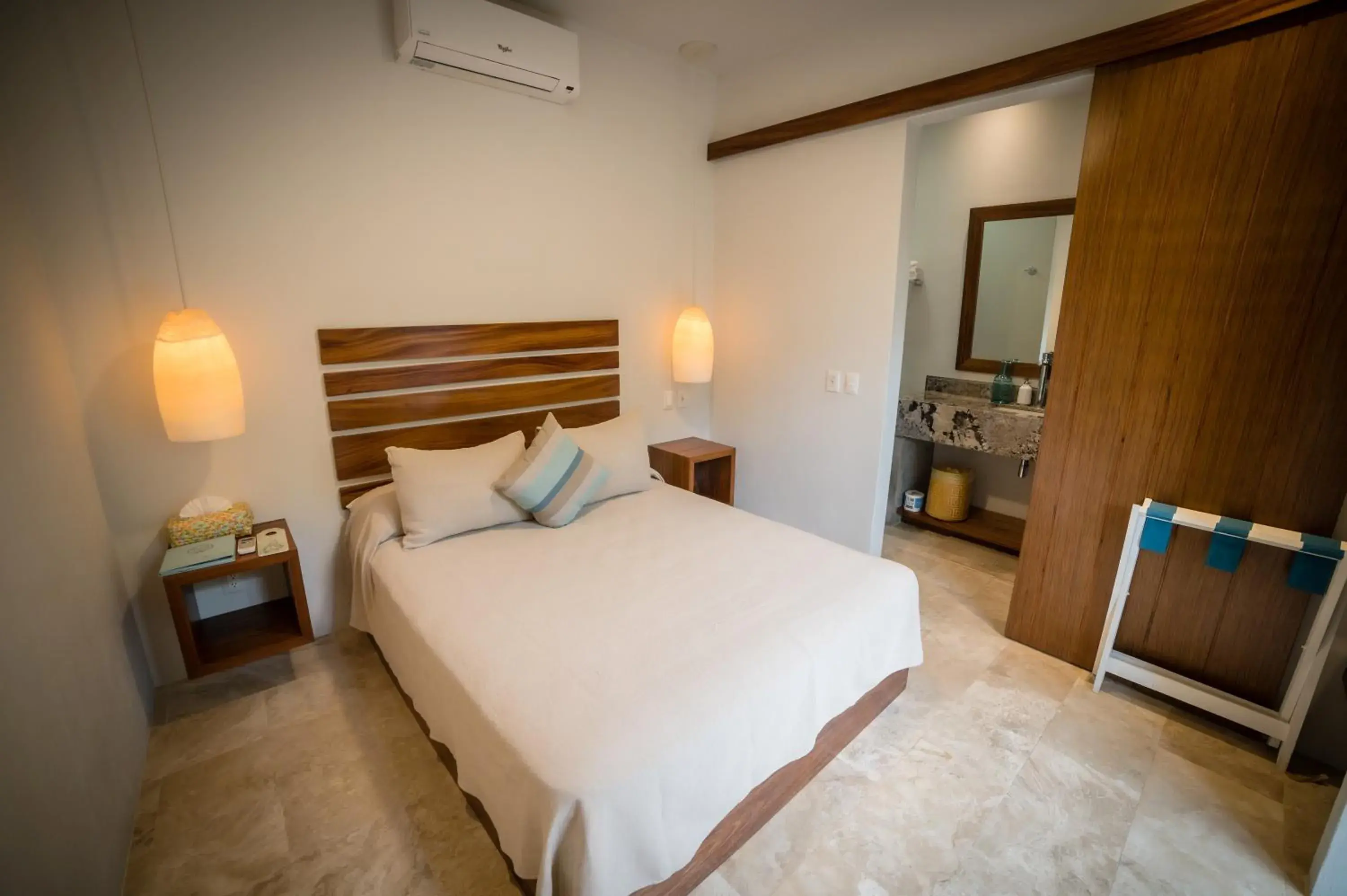 Queen Room in Anjali Casa Divina Queen Room in Anjali Casa Divina