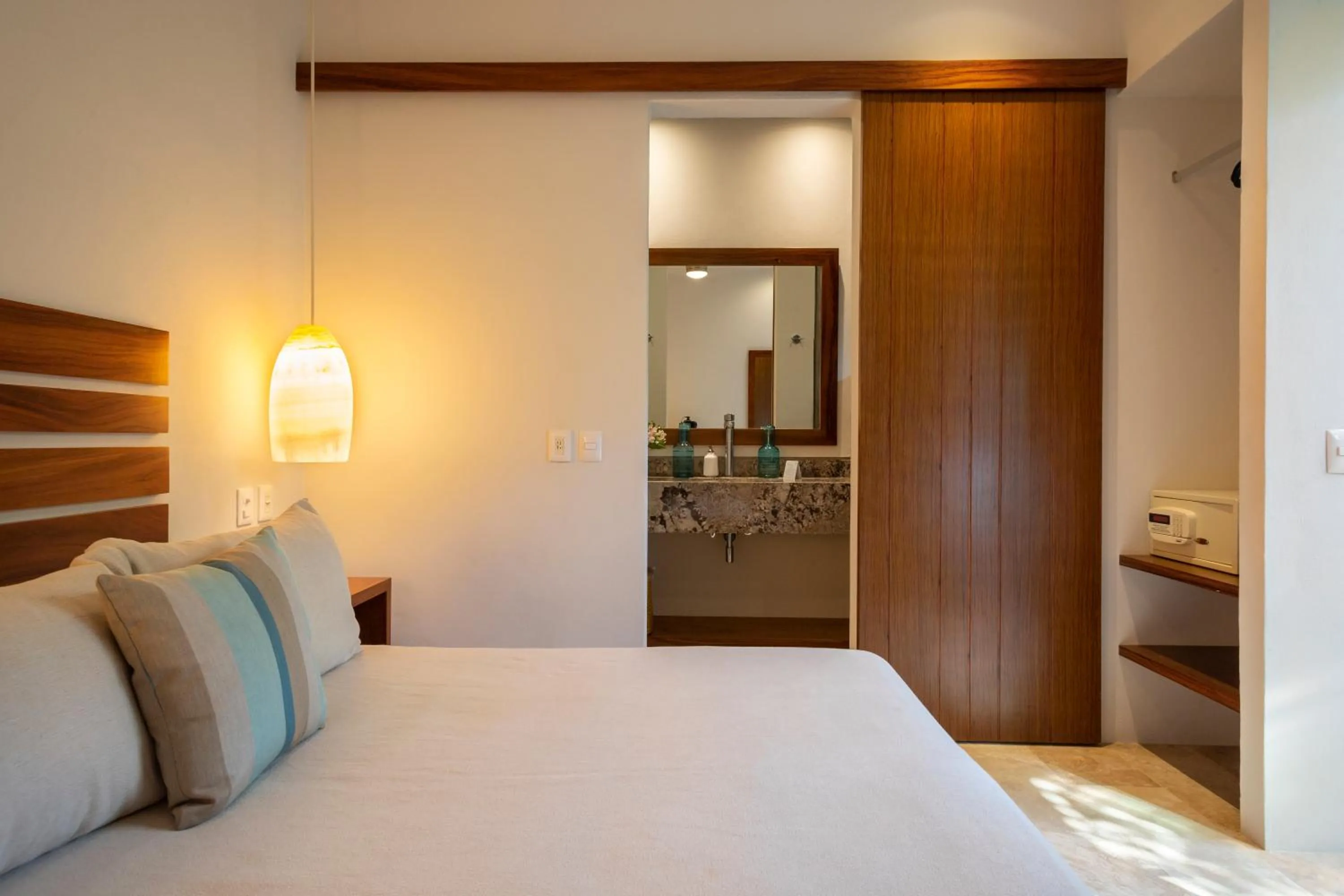 Bed in Anjali Casa Divina