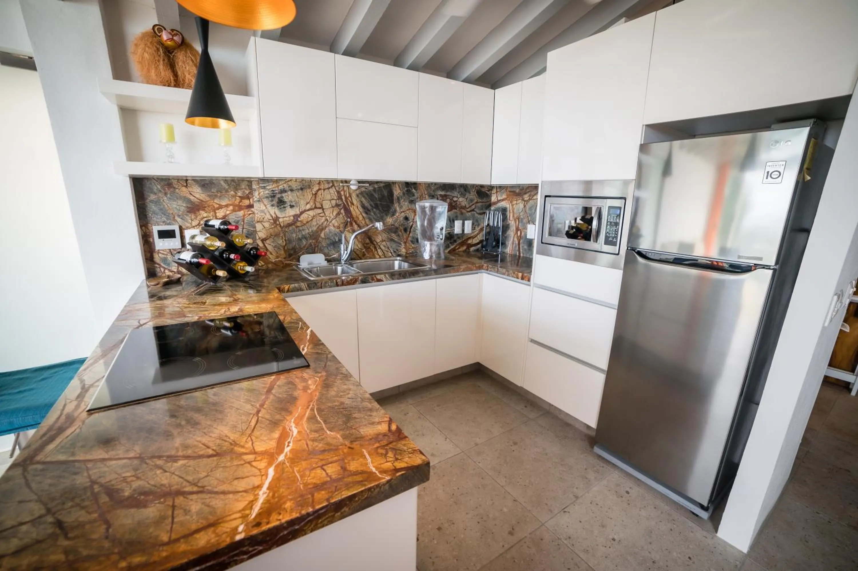 Kitchen or kitchenette in Anjali Casa Divina