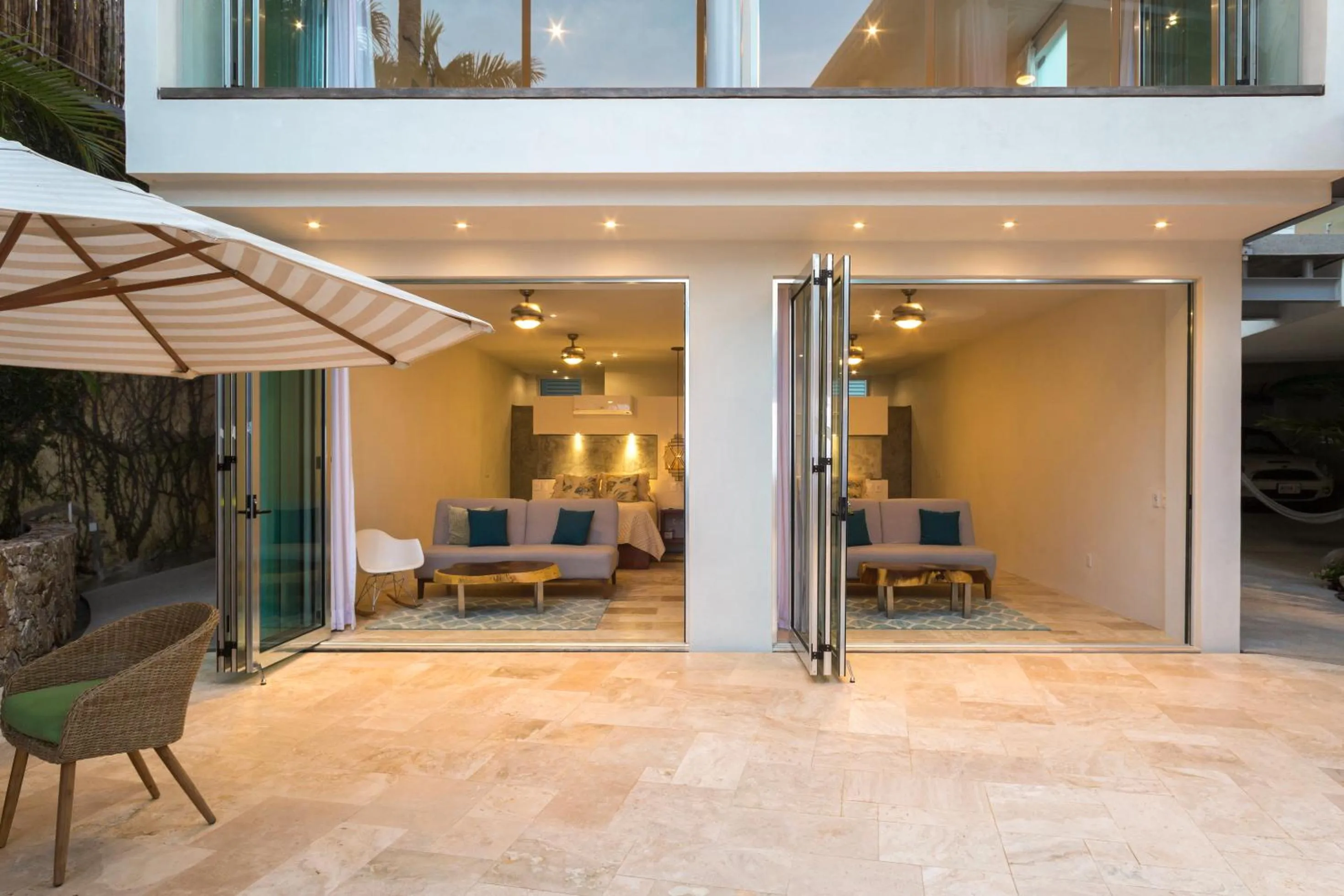 Facade/entrance in Anjali Casa Divina