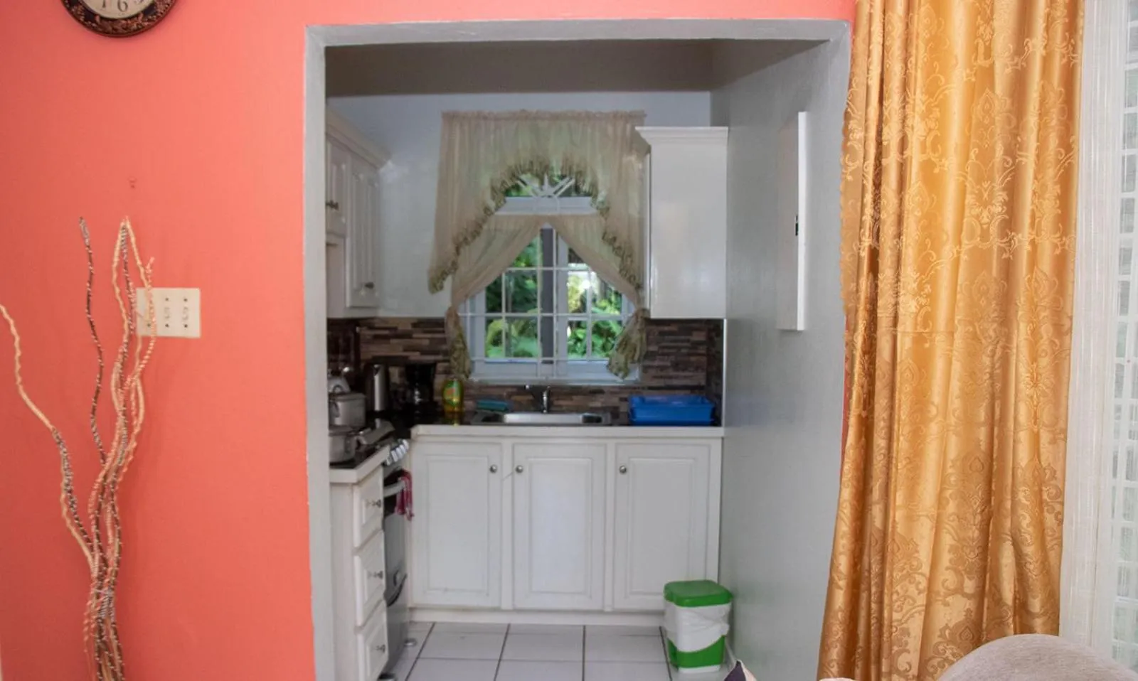 Kitchen or kitchenette in Elegant Condo Awesome View
