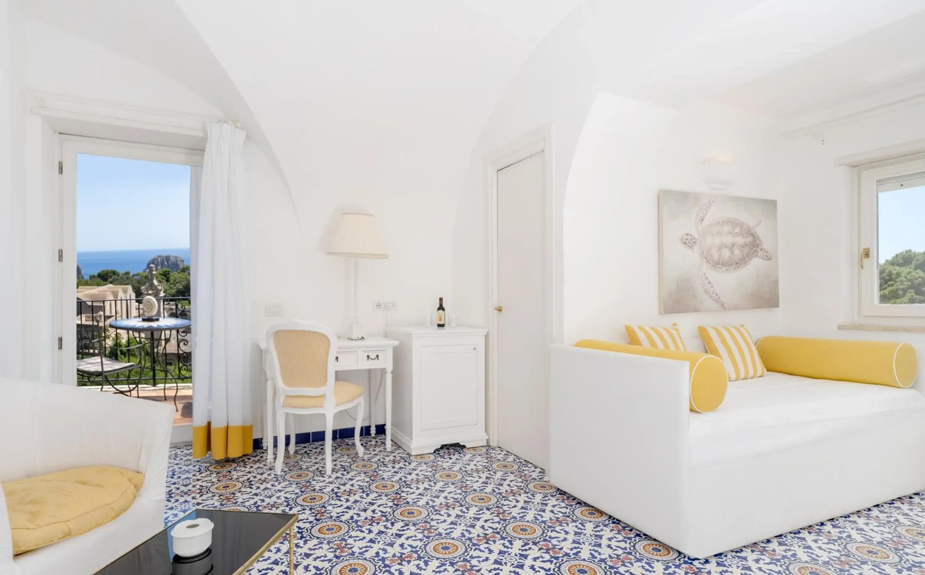 Family Room with Sea View in Sina Flora Family Room with Sea View in Sina Flora