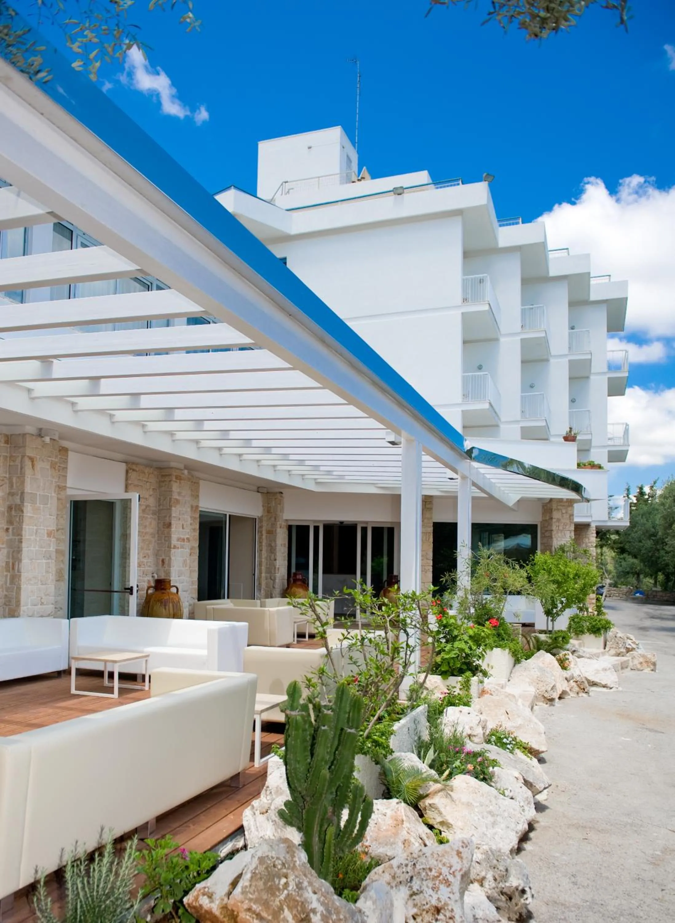 Facade/entrance in Hotel Orsa Maggiore