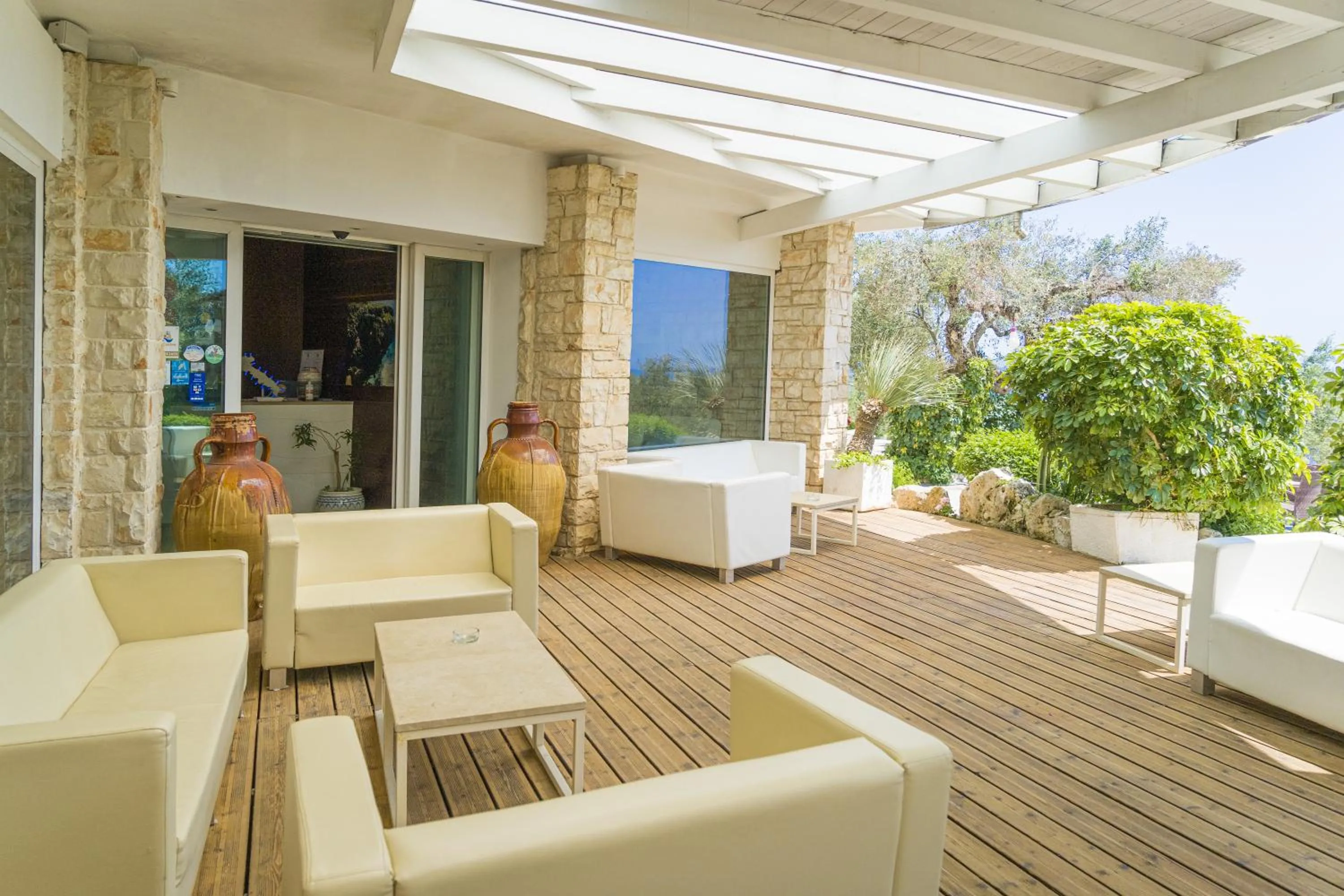 Patio in Hotel Orsa Maggiore